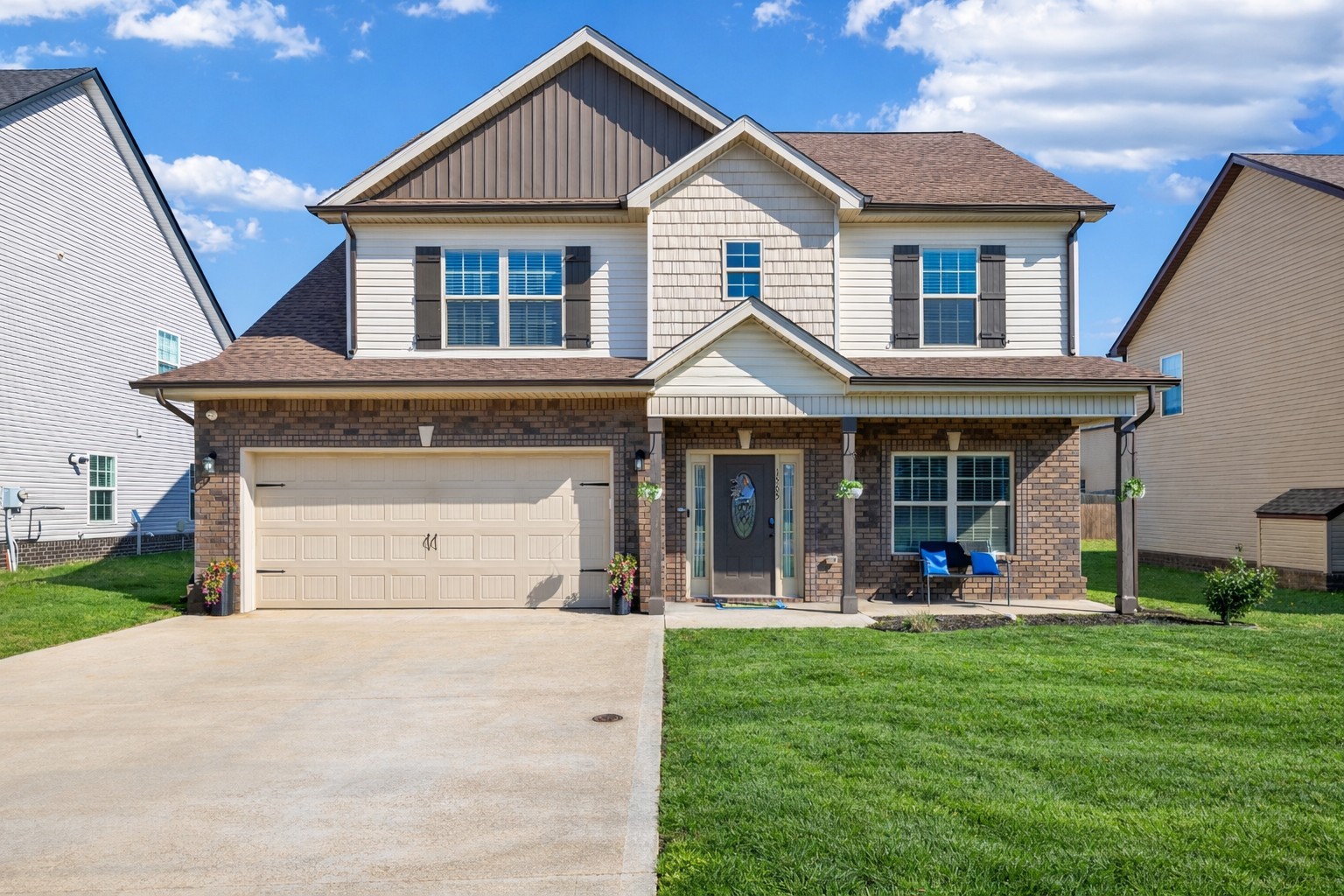1565 Kestrel Dr