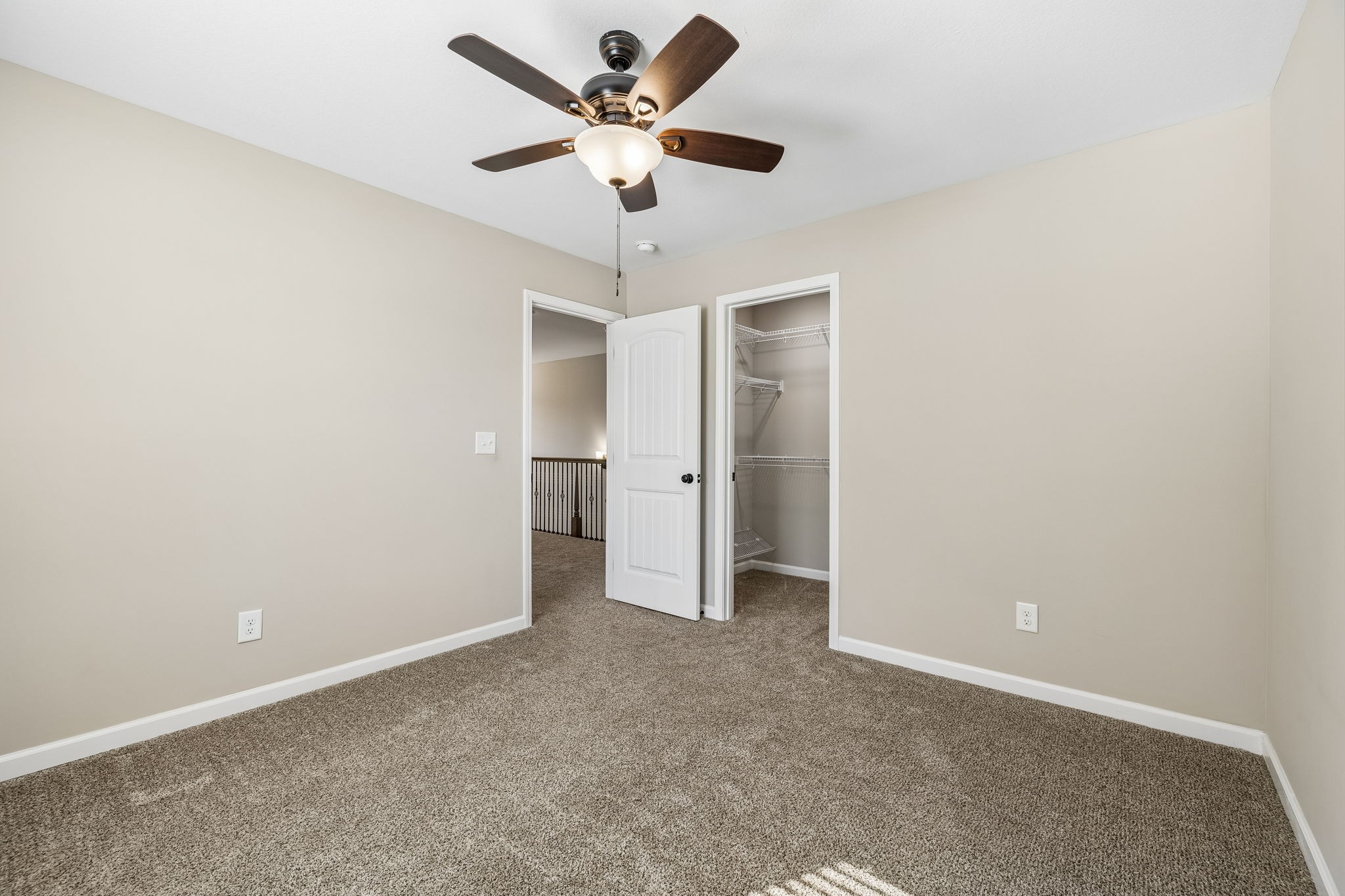 1565 Kestrel Dr