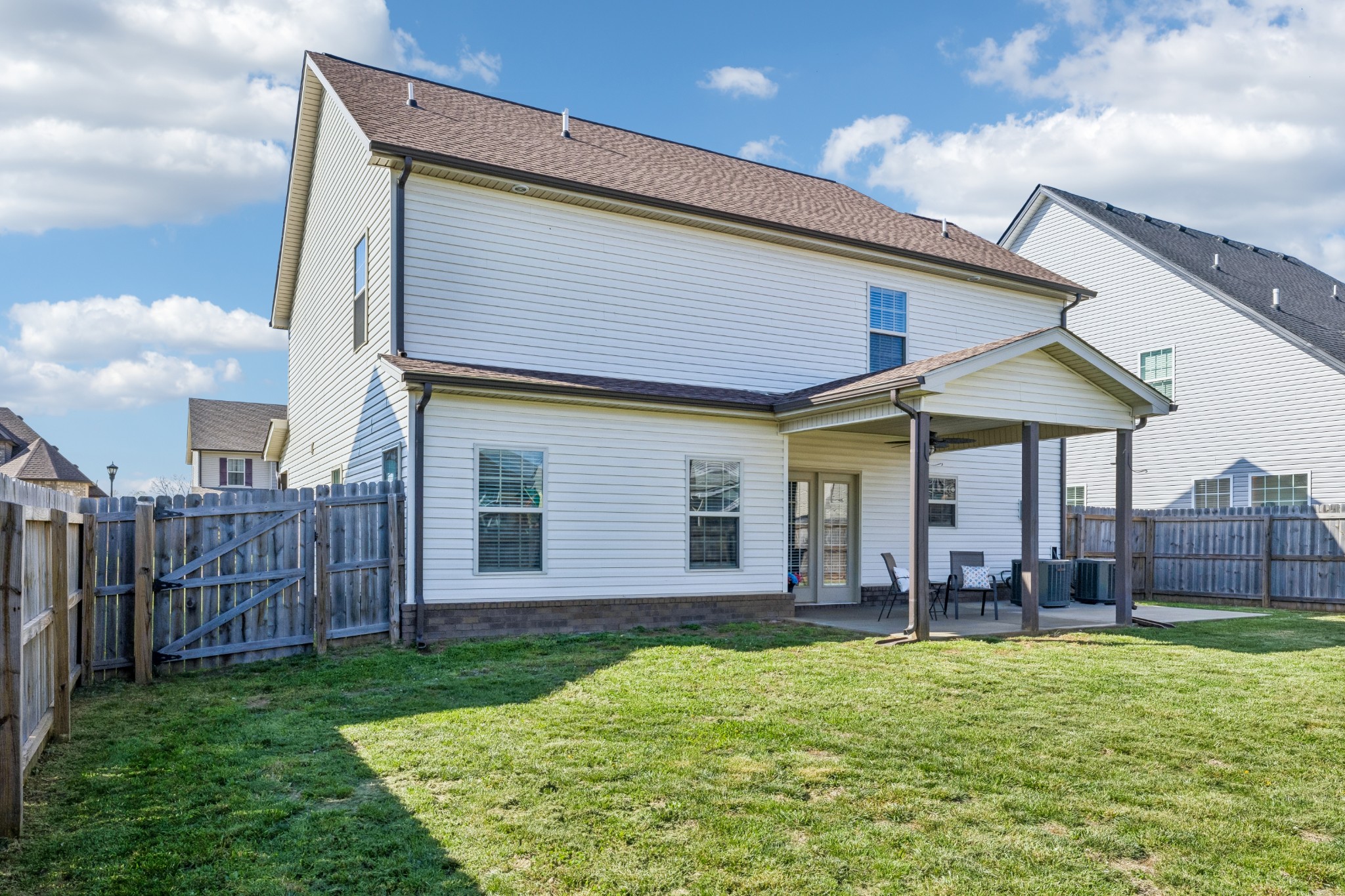 1565 Kestrel Dr