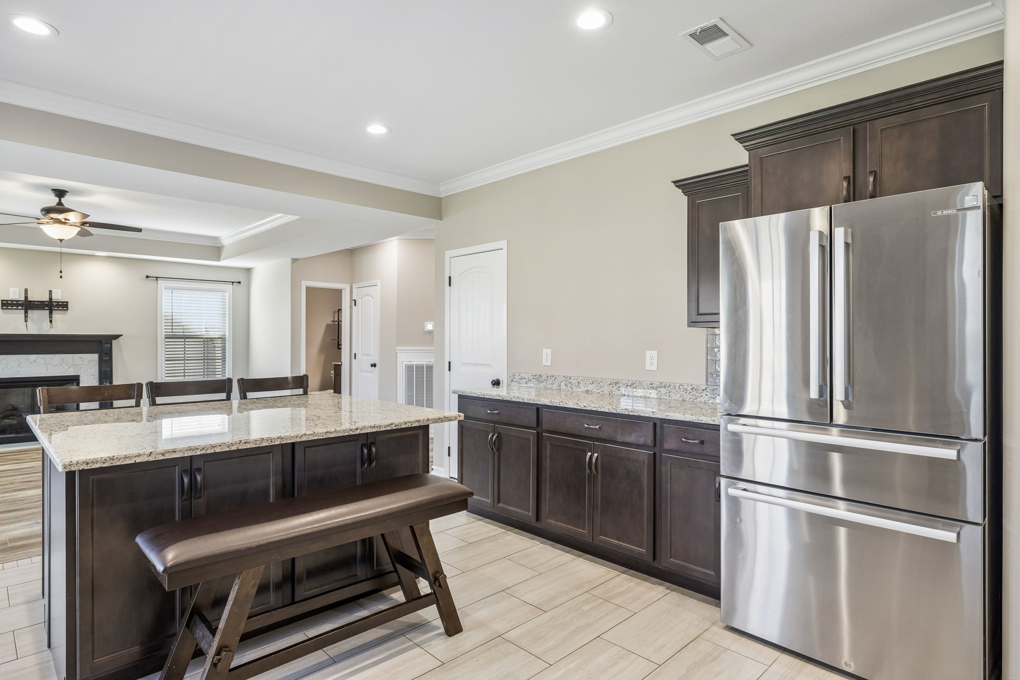 1565 Kestrel Dr