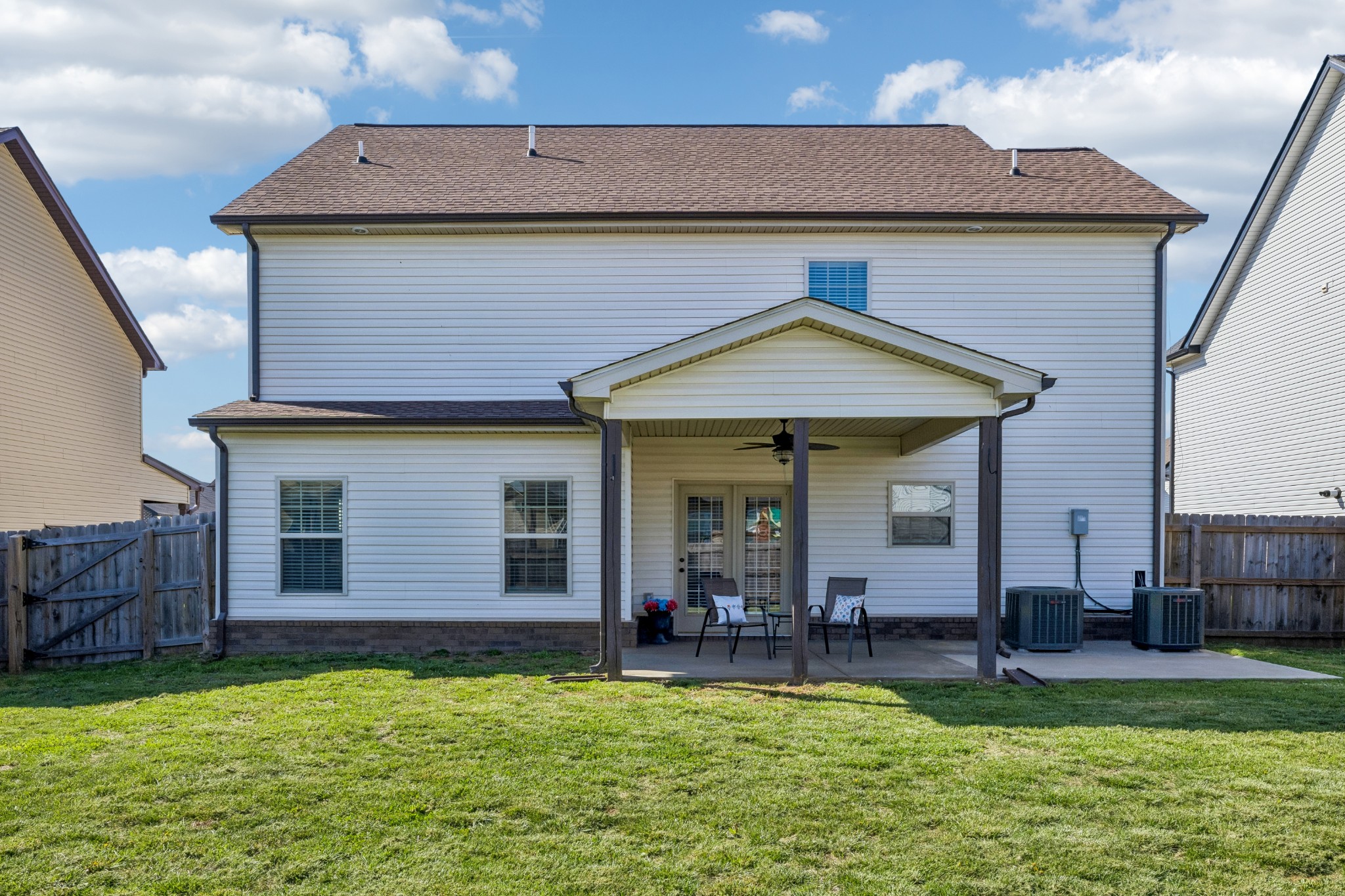 1565 Kestrel Dr