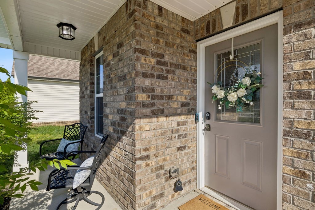 384 Wingfield Dr