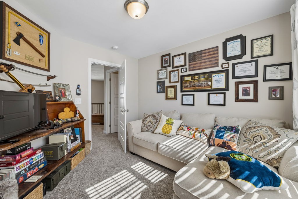 384 Wingfield Dr