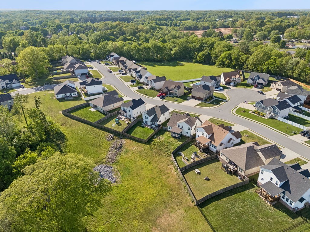 384 Wingfield Dr