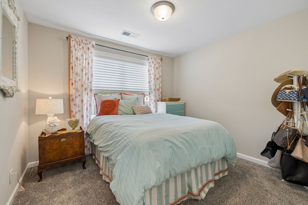 384 Wingfield Dr