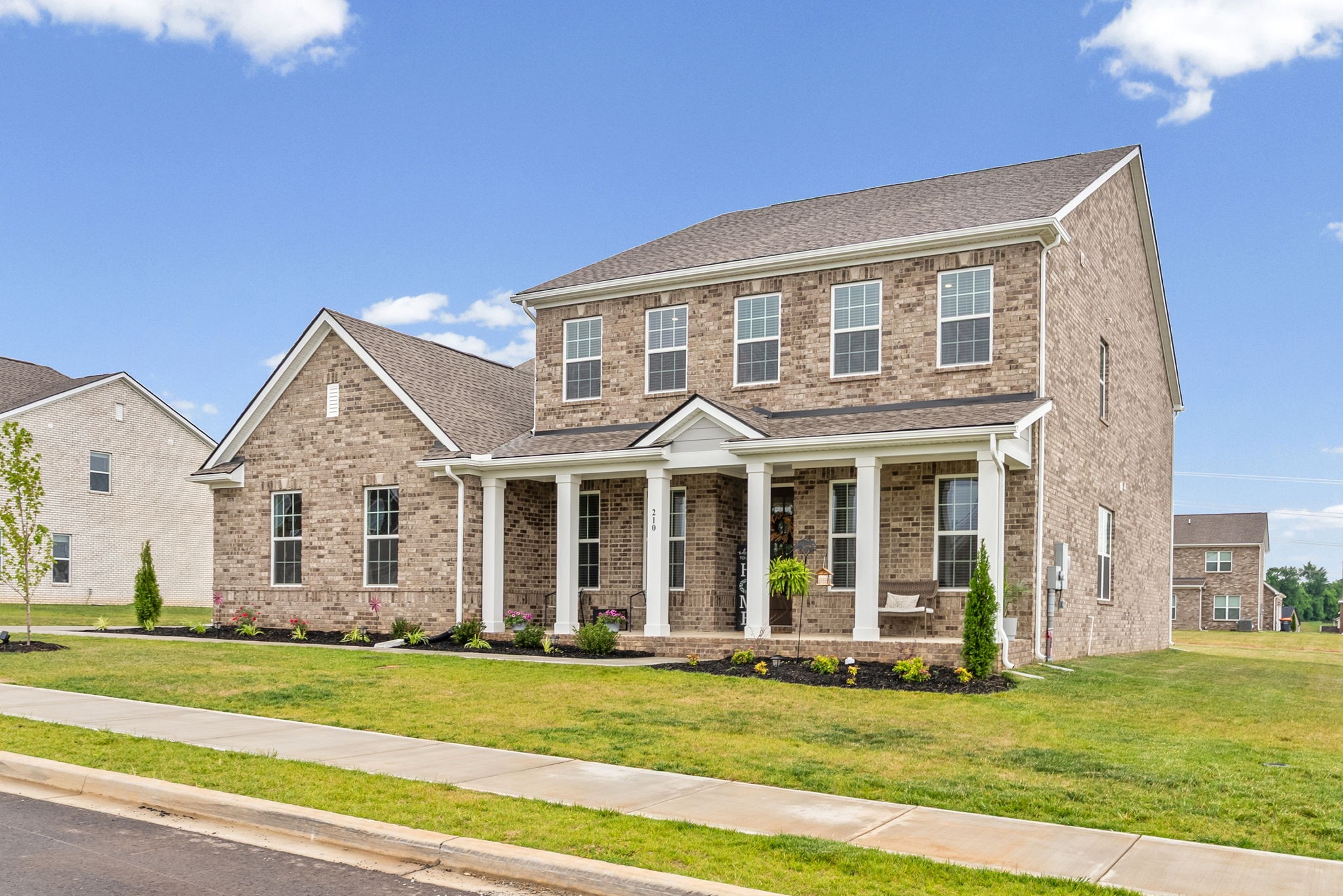 210 Autumn Fern Ct
