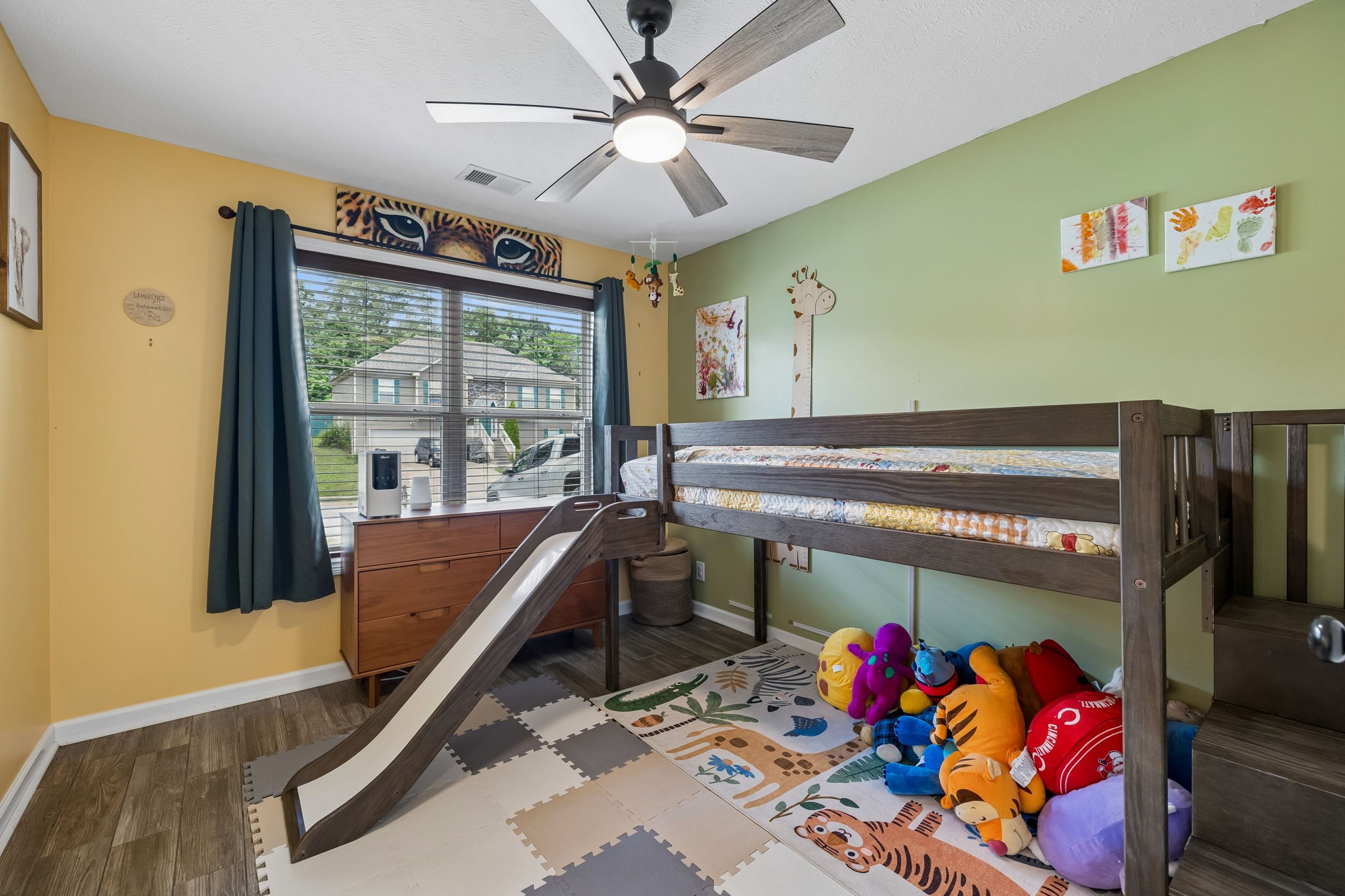 1075 Freedom Dr