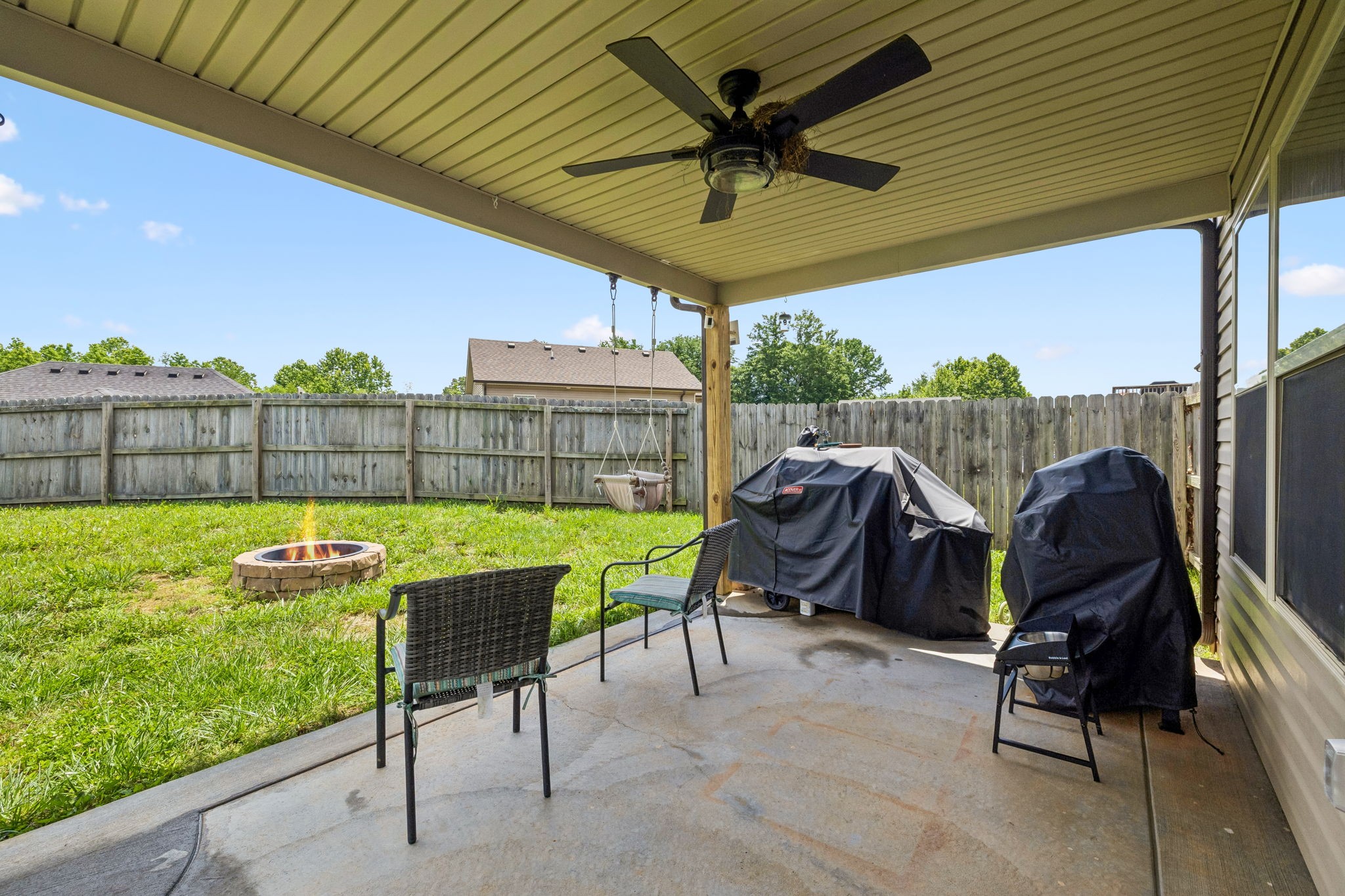 1075 Freedom Dr