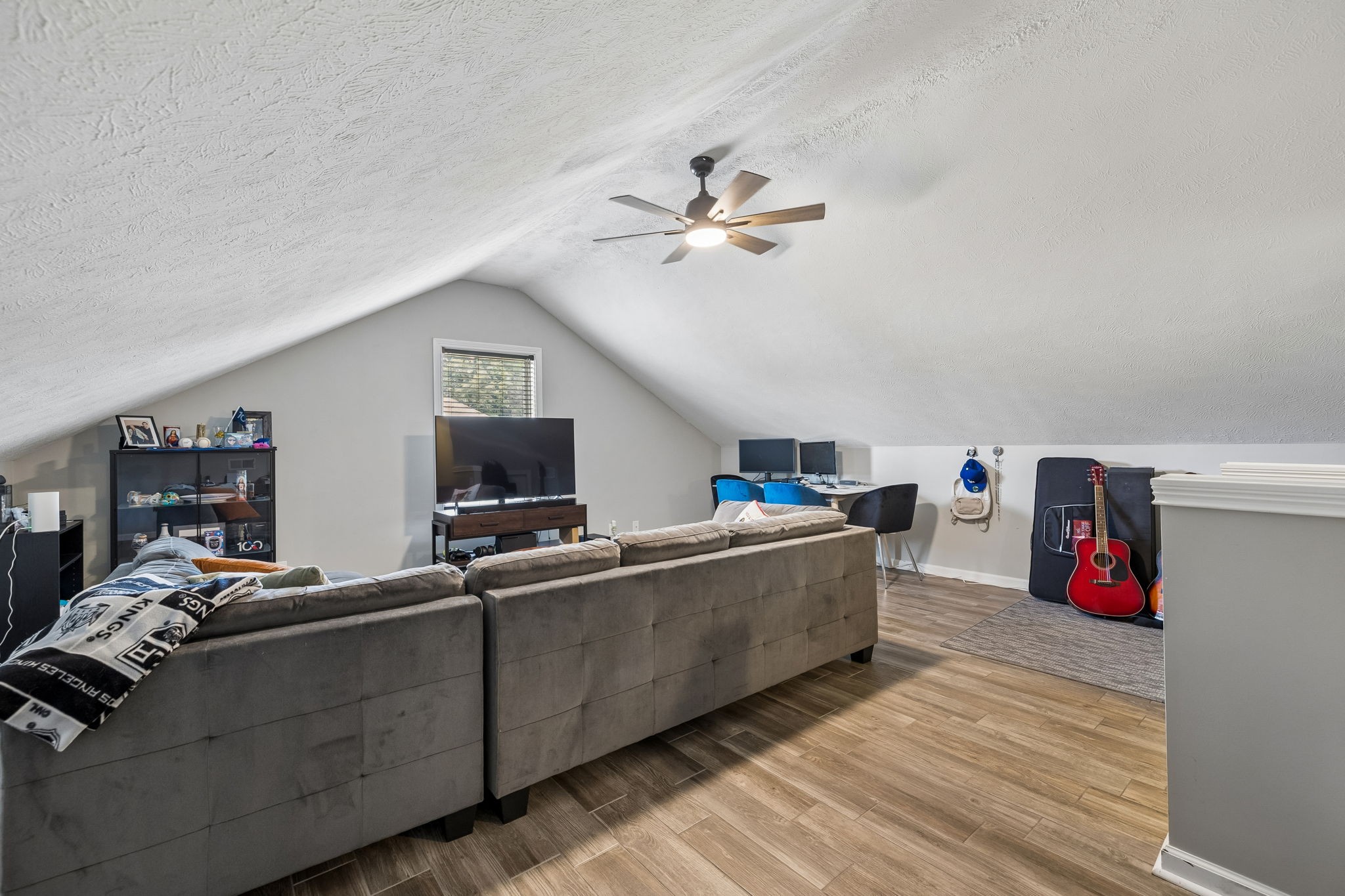 1075 Freedom Dr