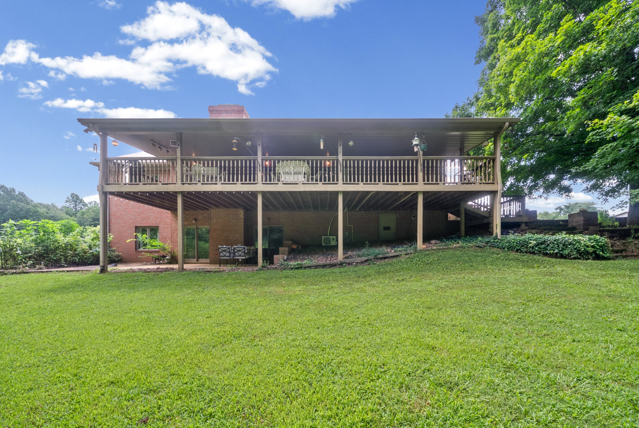 3055 Quisenberry Ln