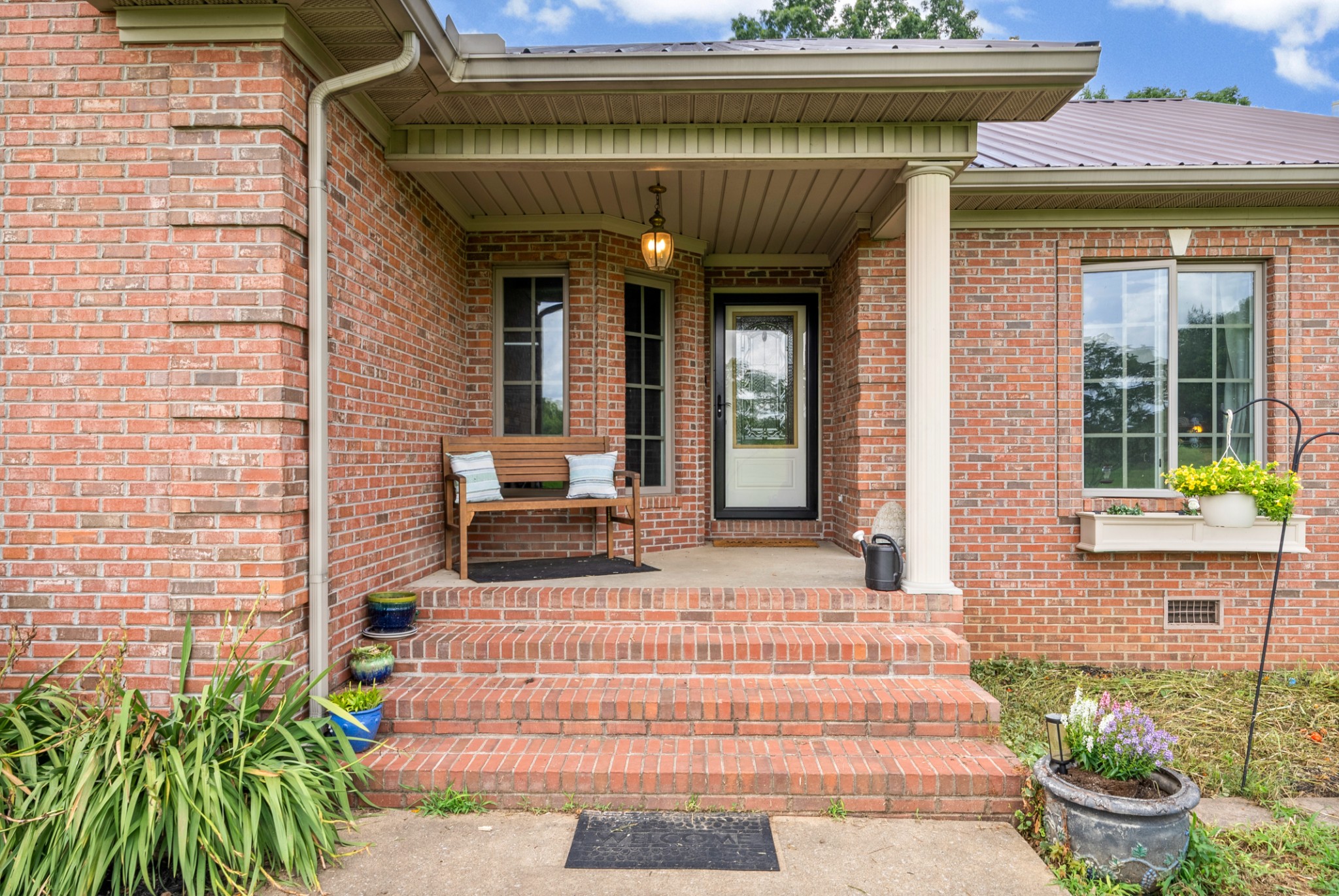 3055 Quisenberry Ln