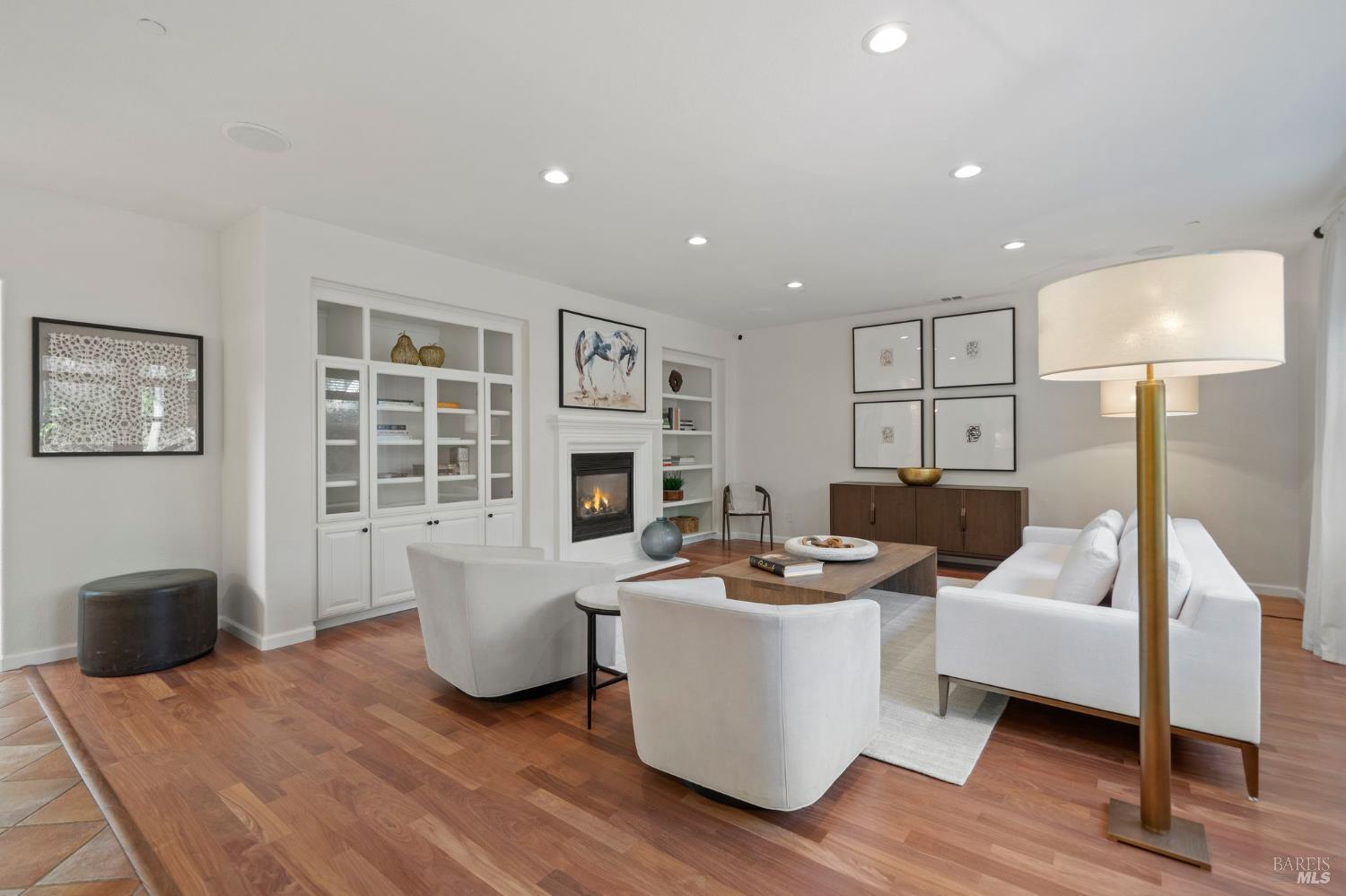 46 Waterbury Lane