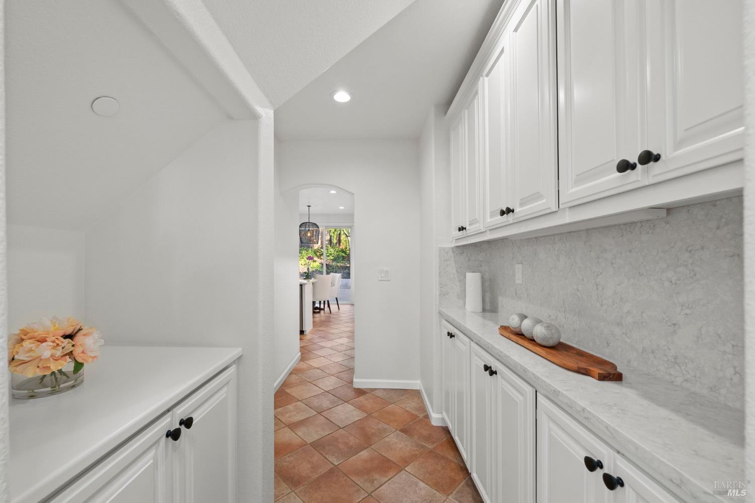46 Waterbury Lane