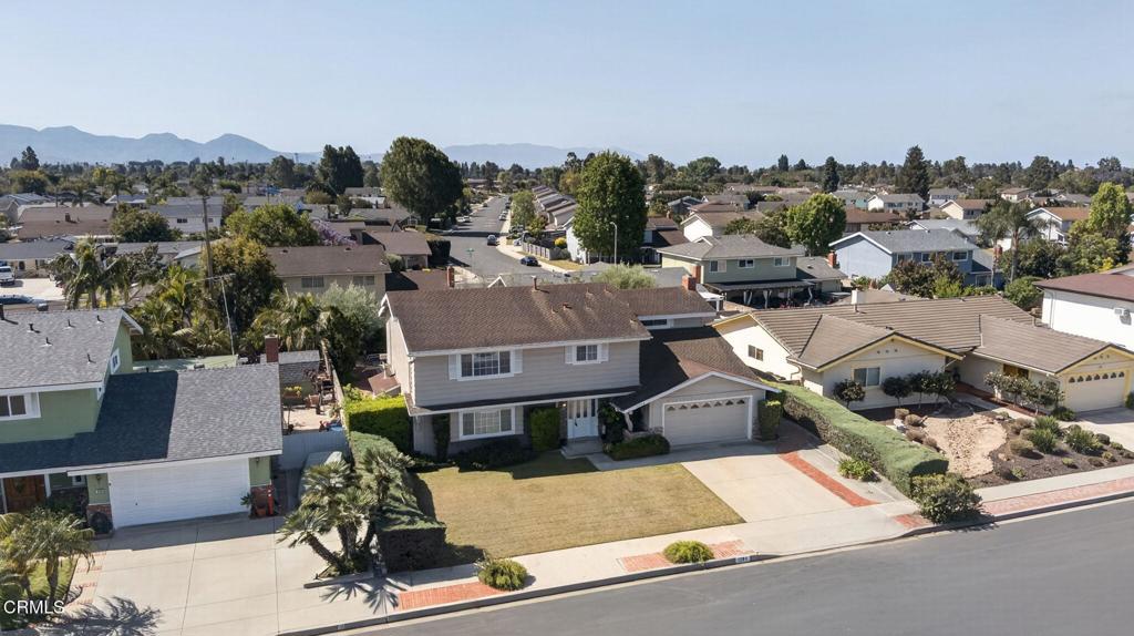 1594 Hobart Drive