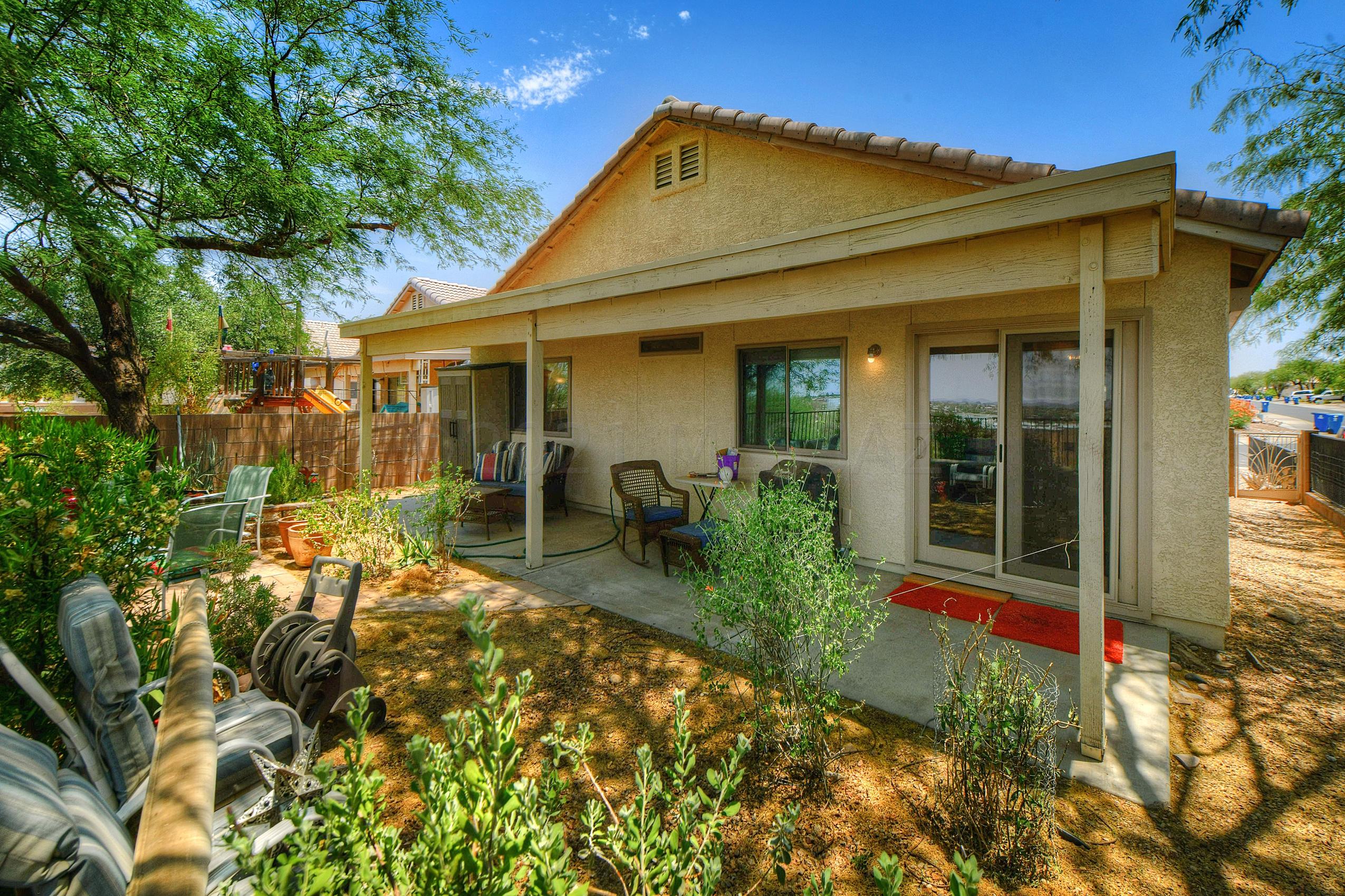 2576 W Cezanne Circle