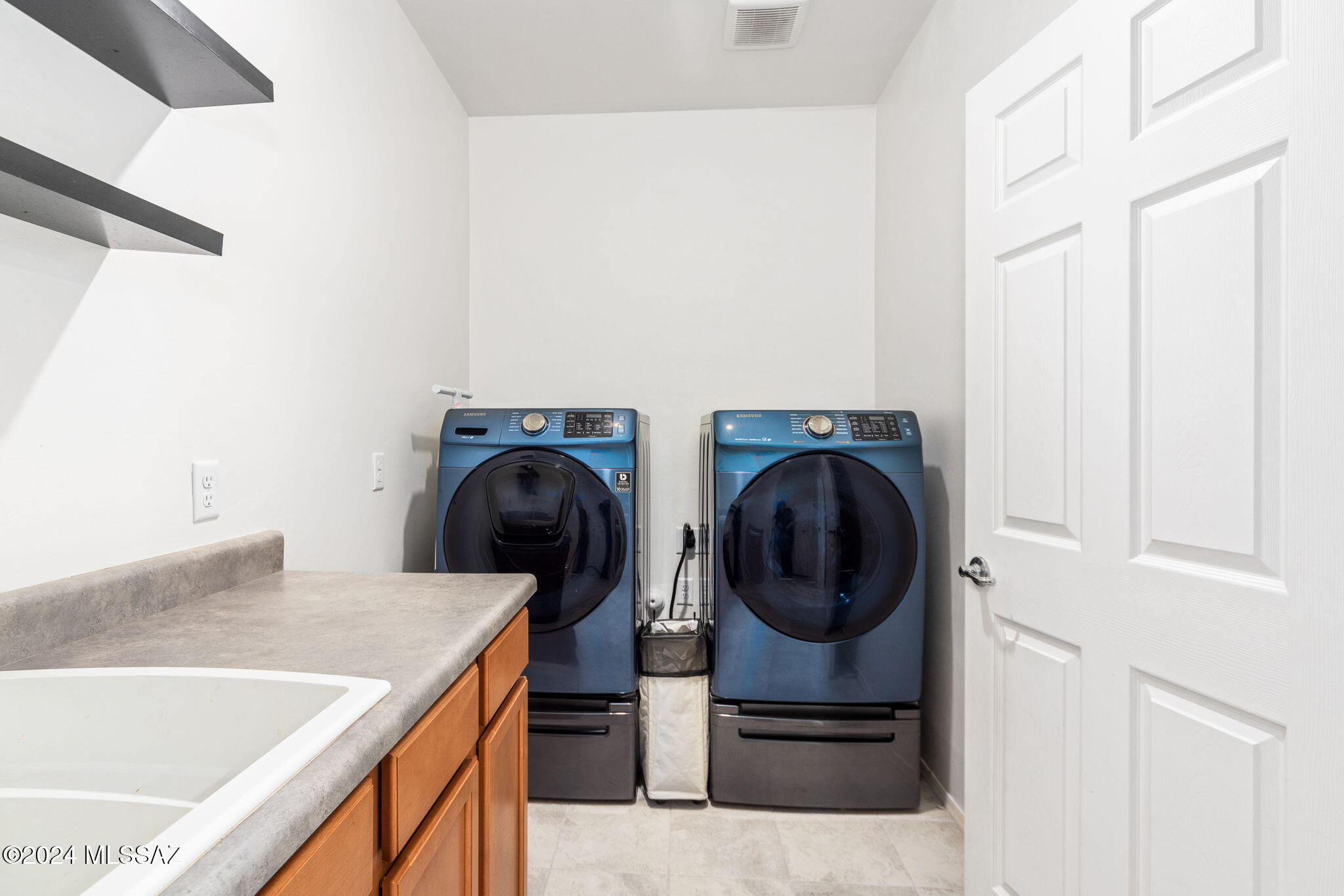 6308 S Nightjar Lane