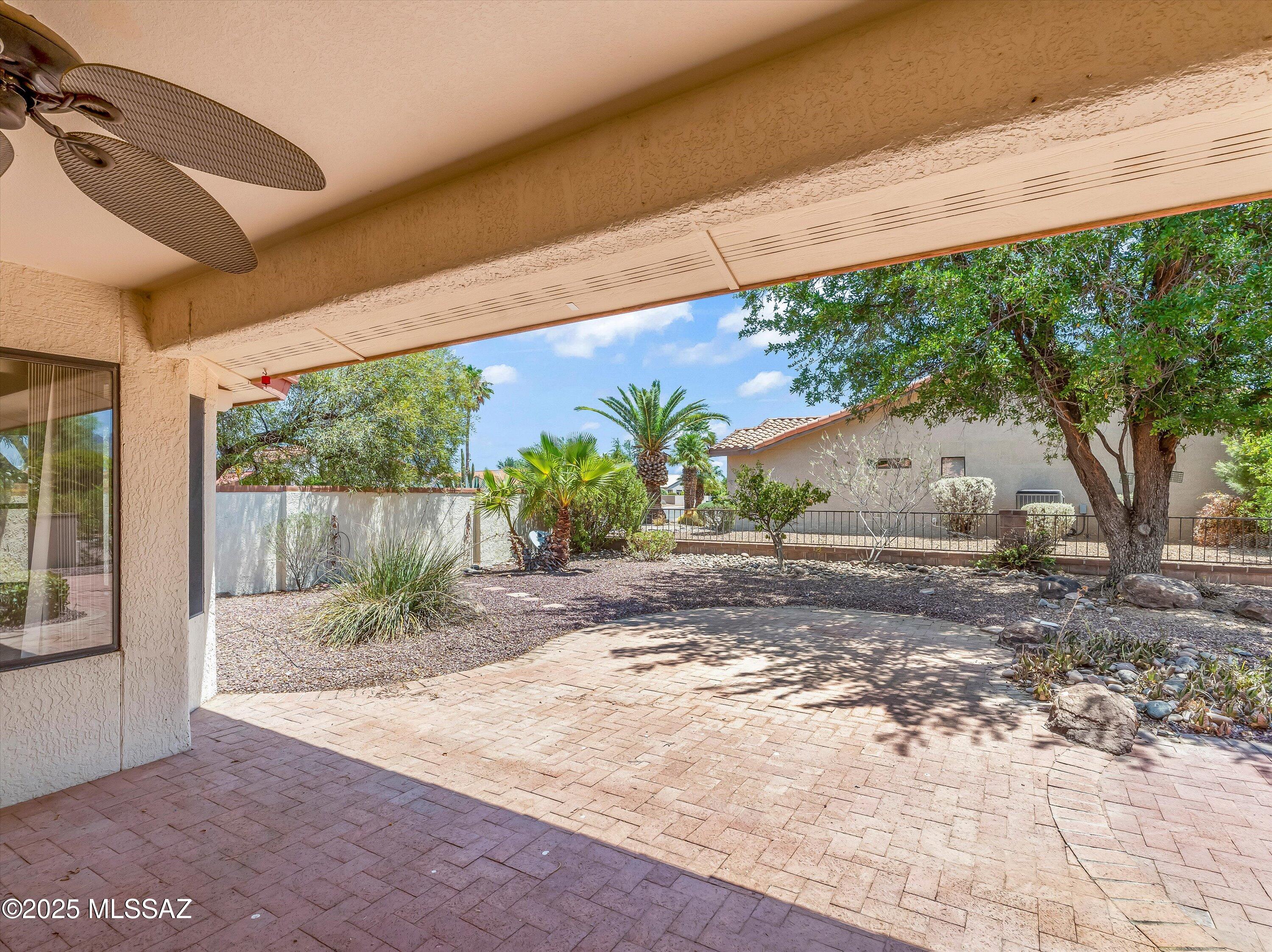 14660 N Flagstone Drive