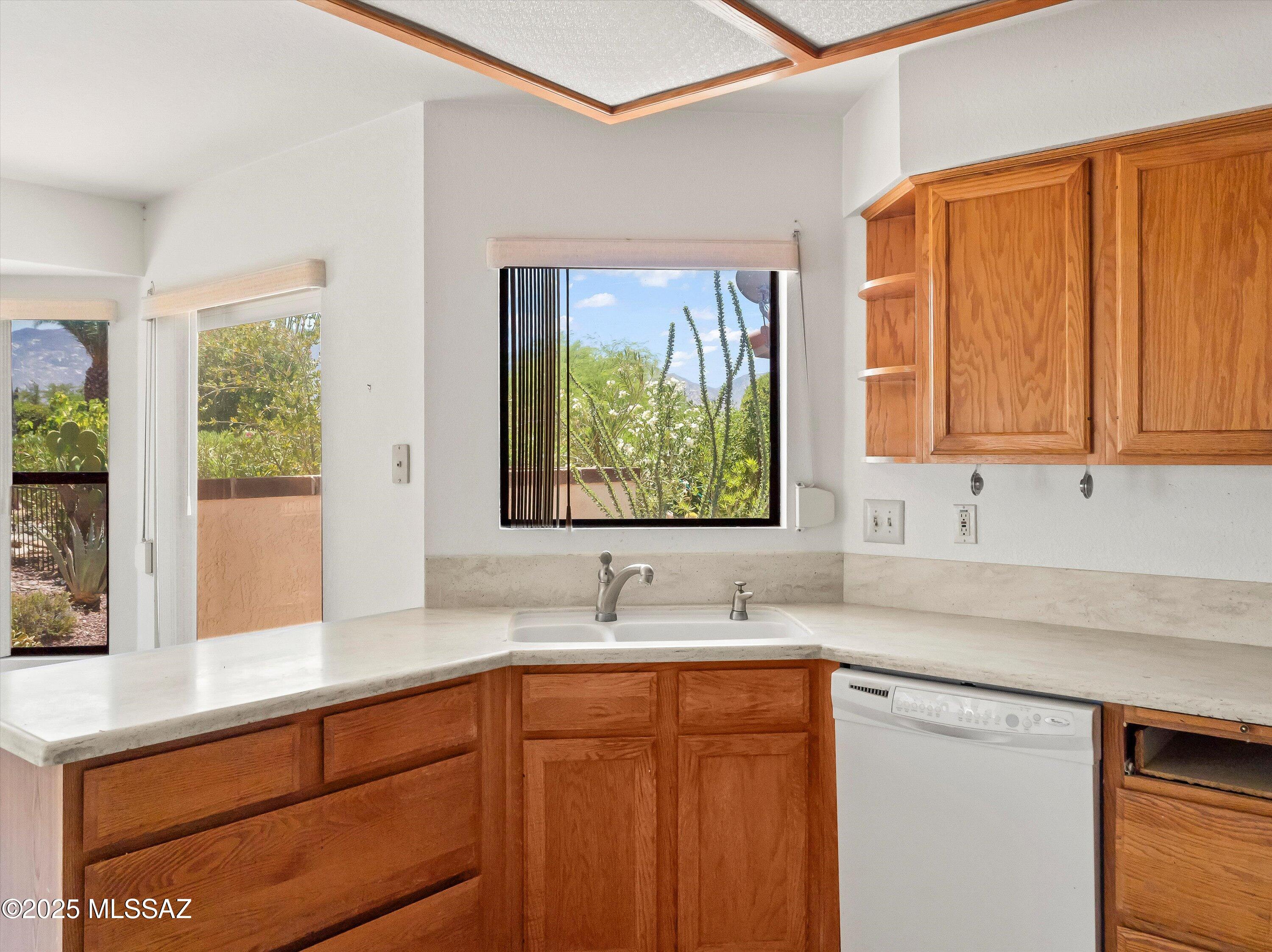 14660 N Flagstone Drive