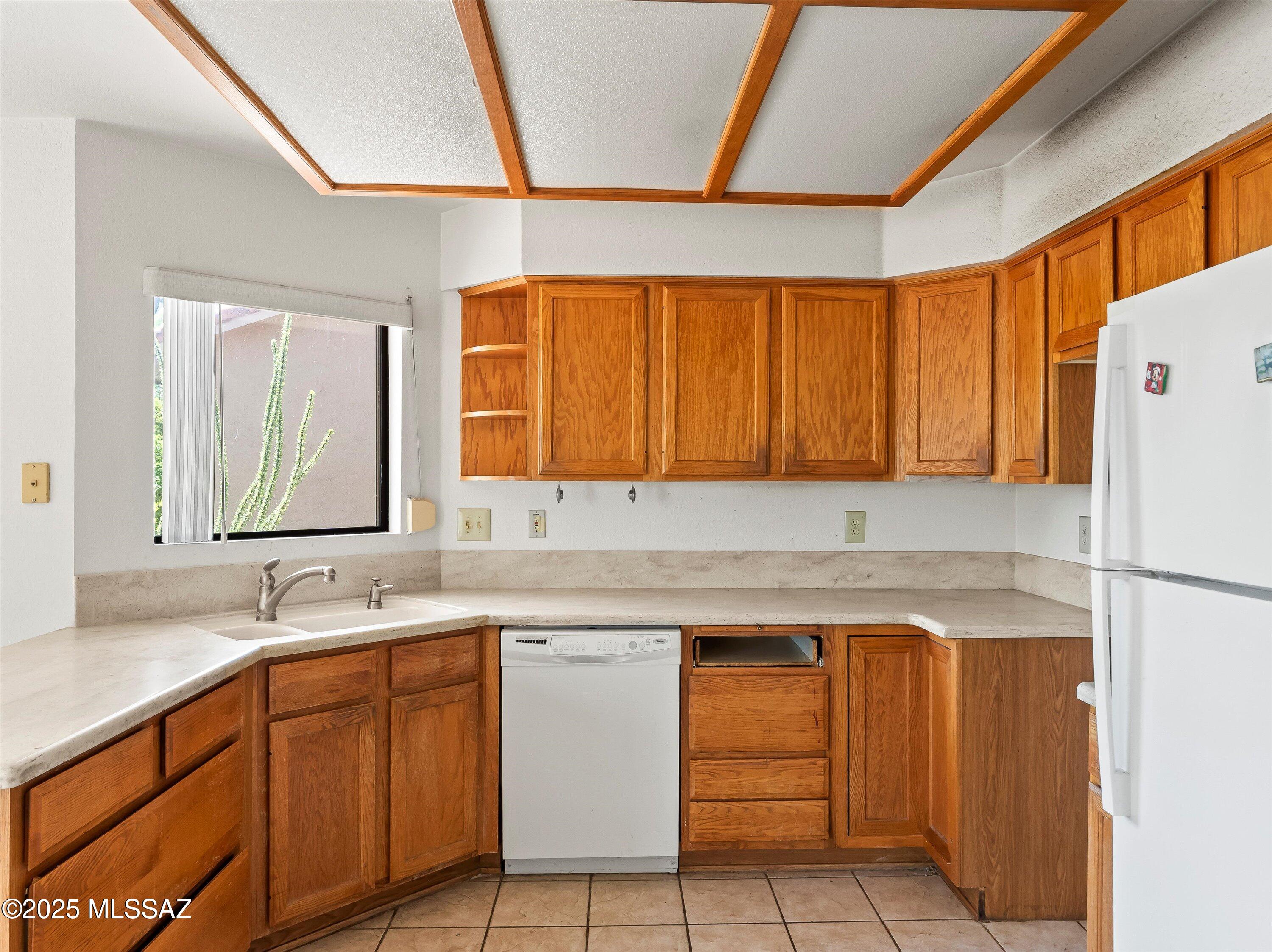 14660 N Flagstone Drive