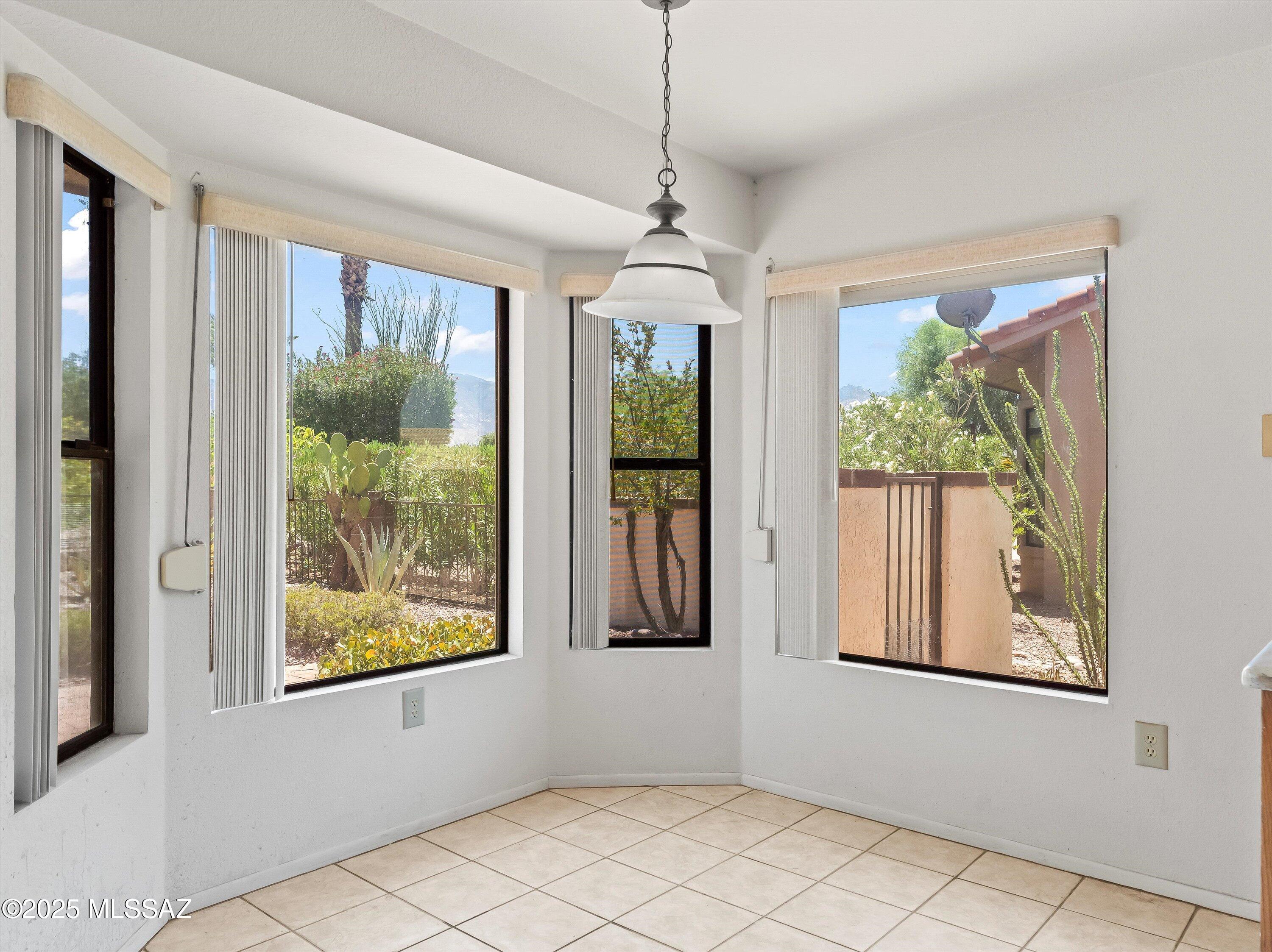 14660 N Flagstone Drive