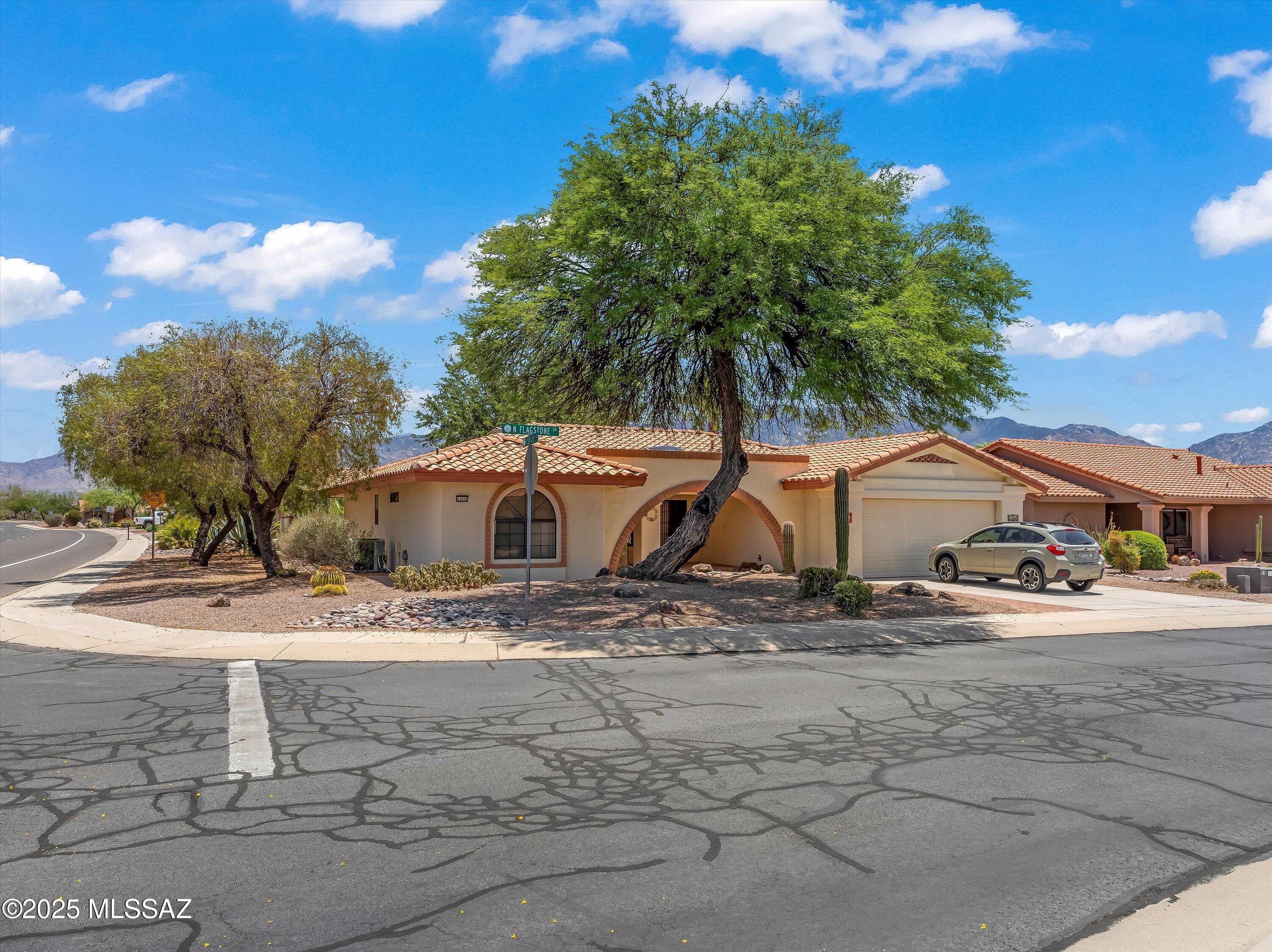 14660 N Flagstone Drive