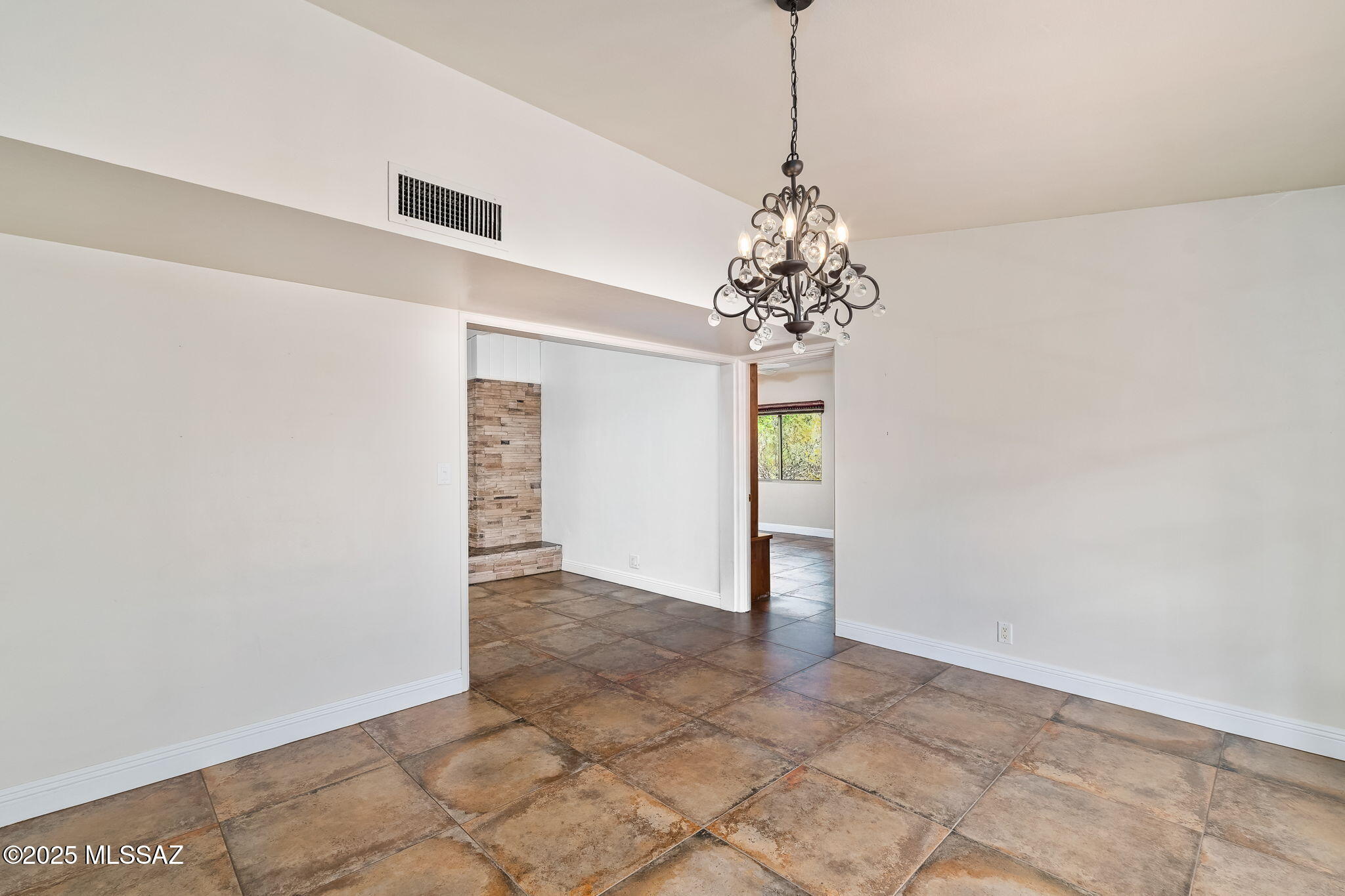 6052 E West Miramar Drive