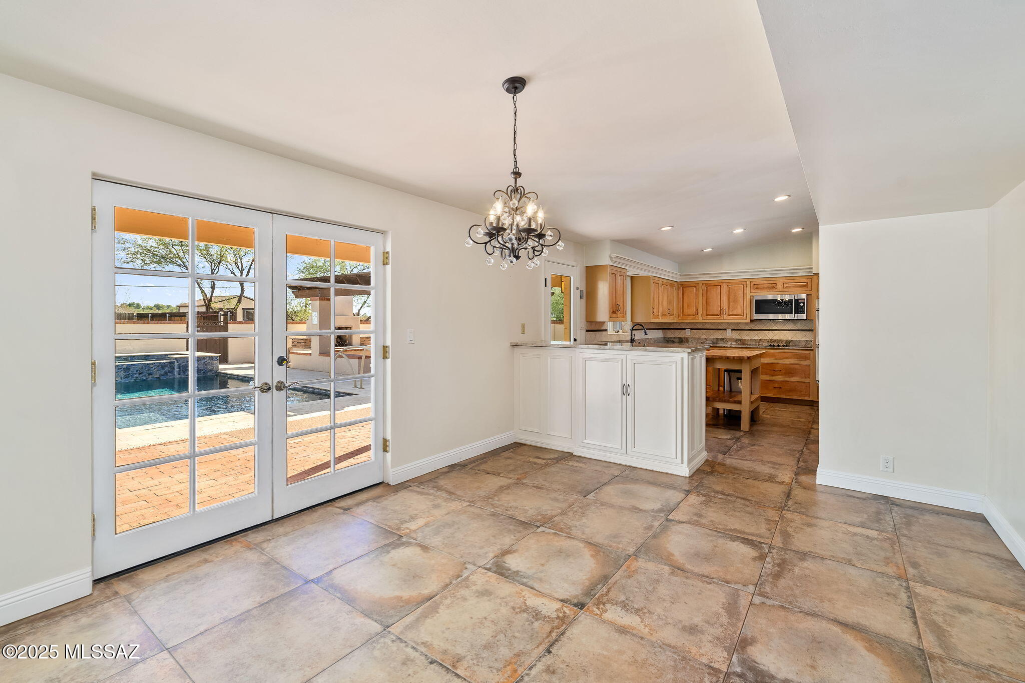 6052 E West Miramar Drive