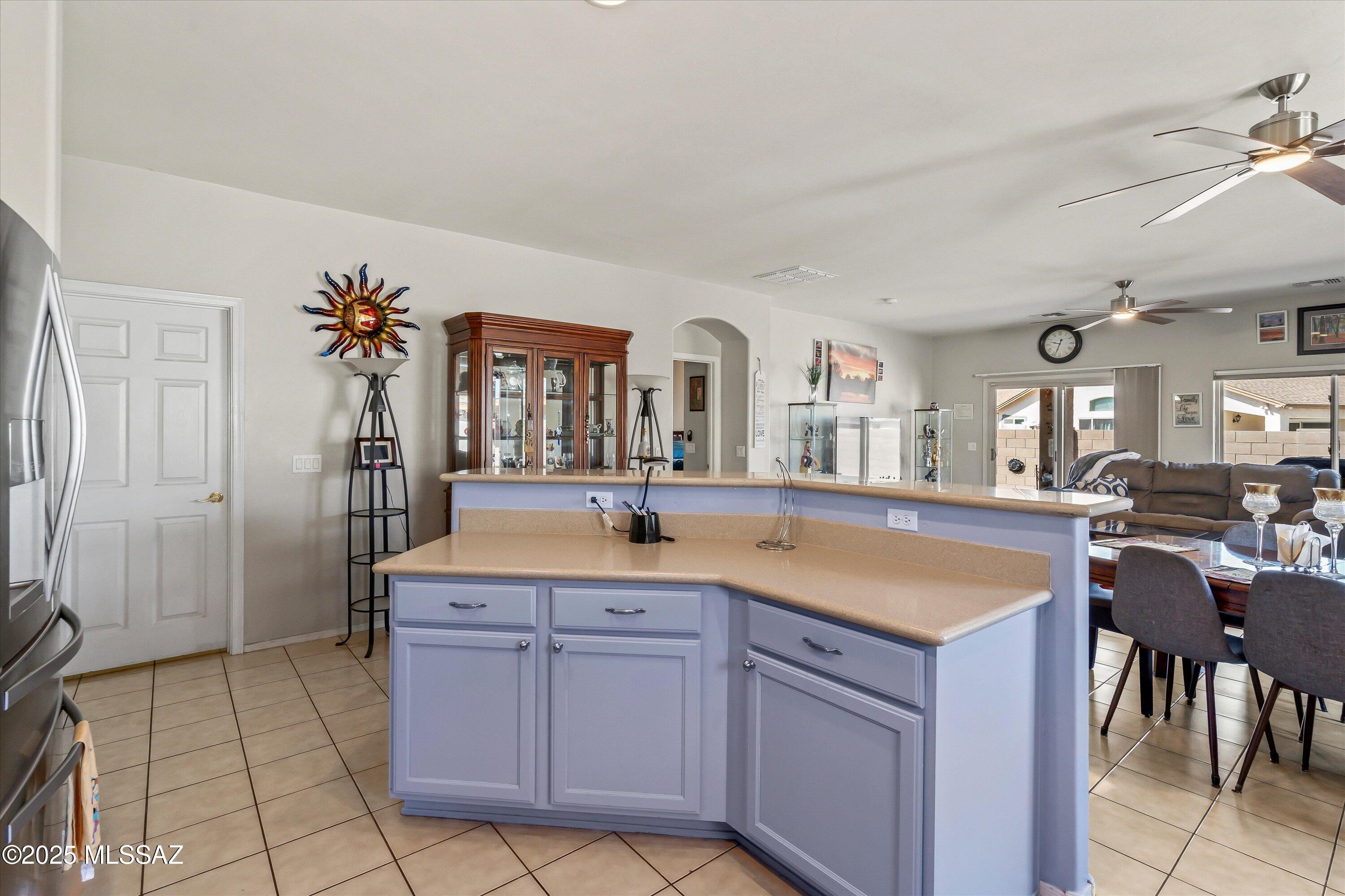 7176 S Shipmans Tale Court