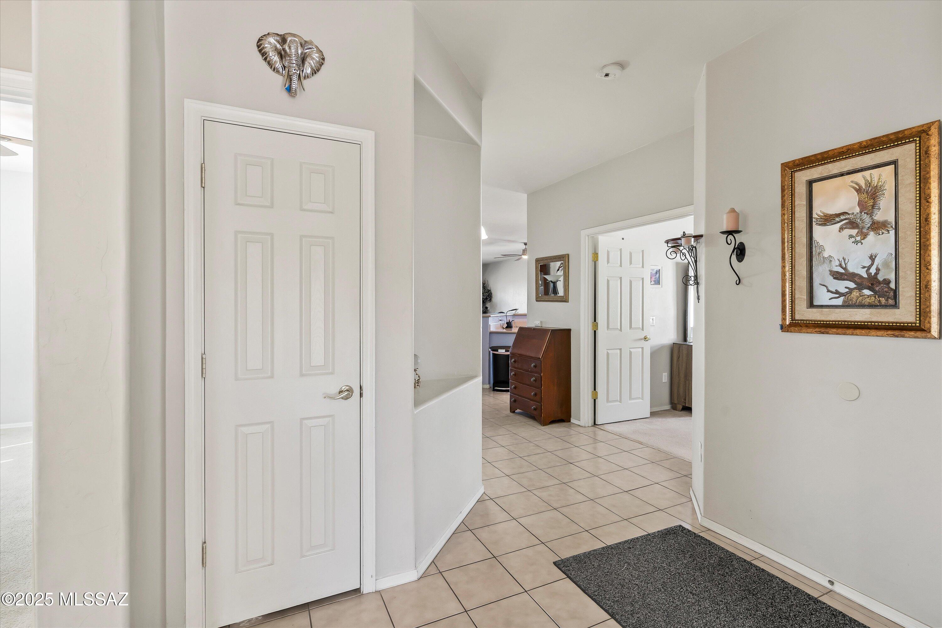 7176 S Shipmans Tale Court