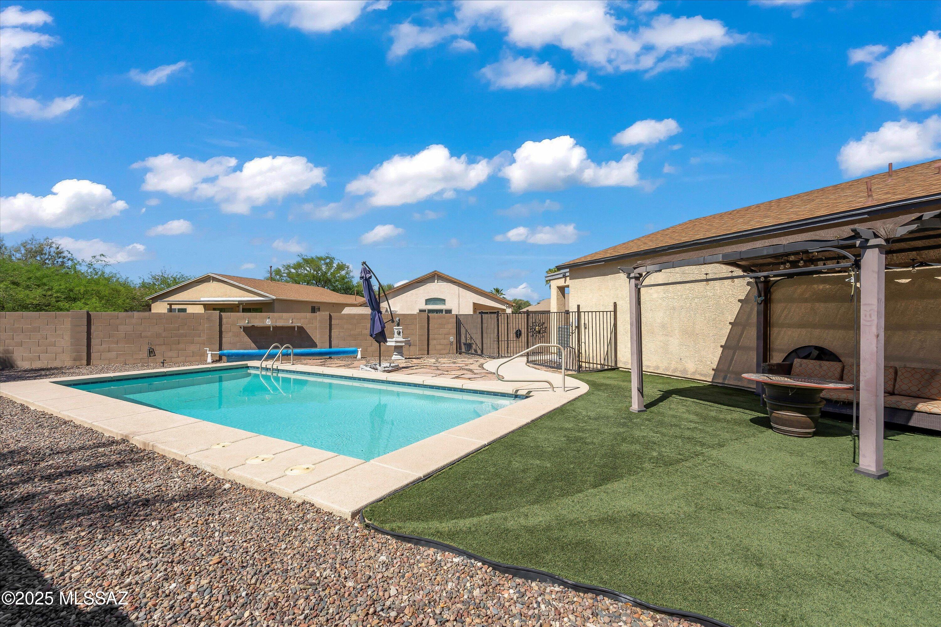 7176 S Shipmans Tale Court