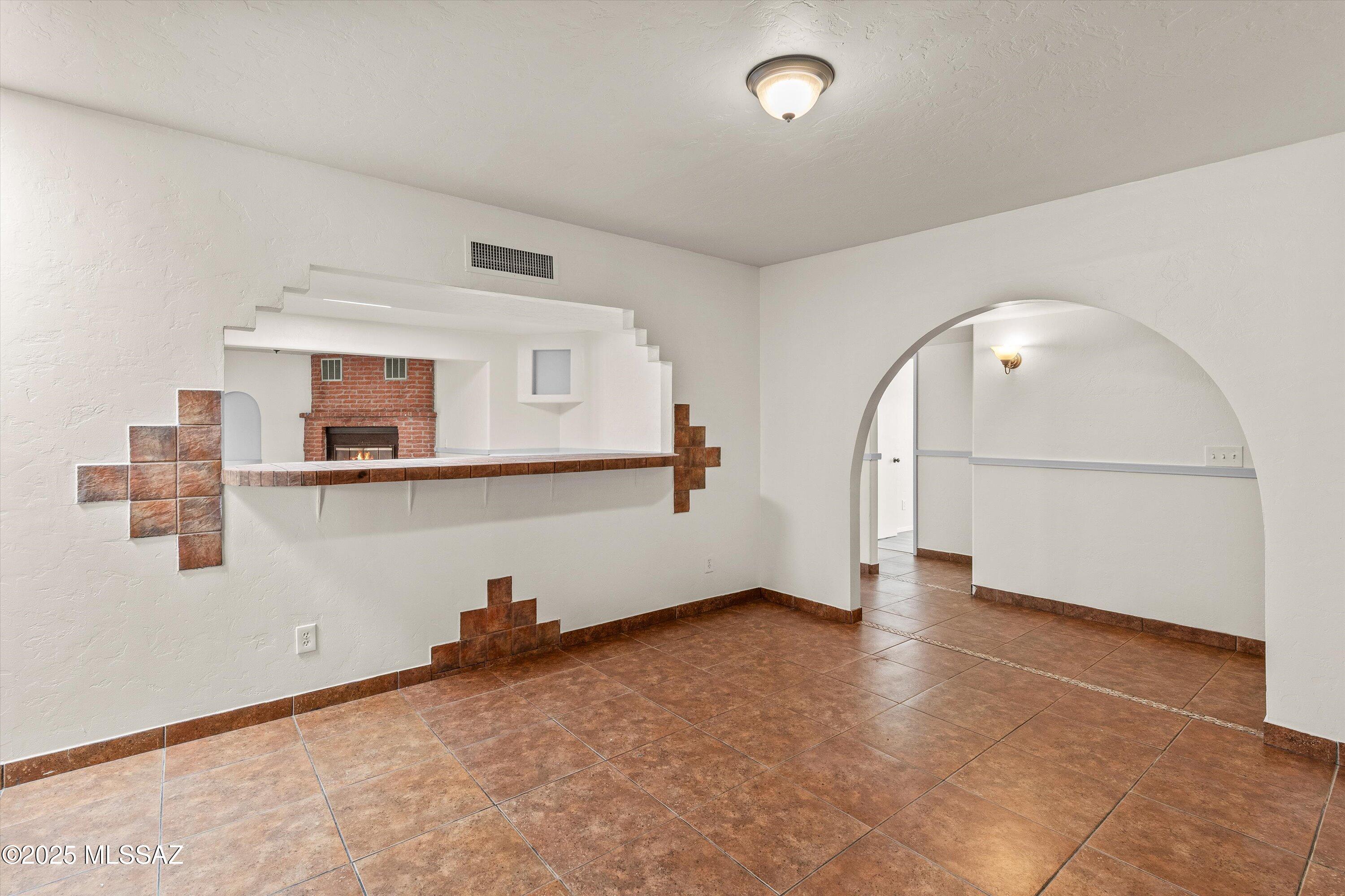 3063 W Paseo De Las Aves