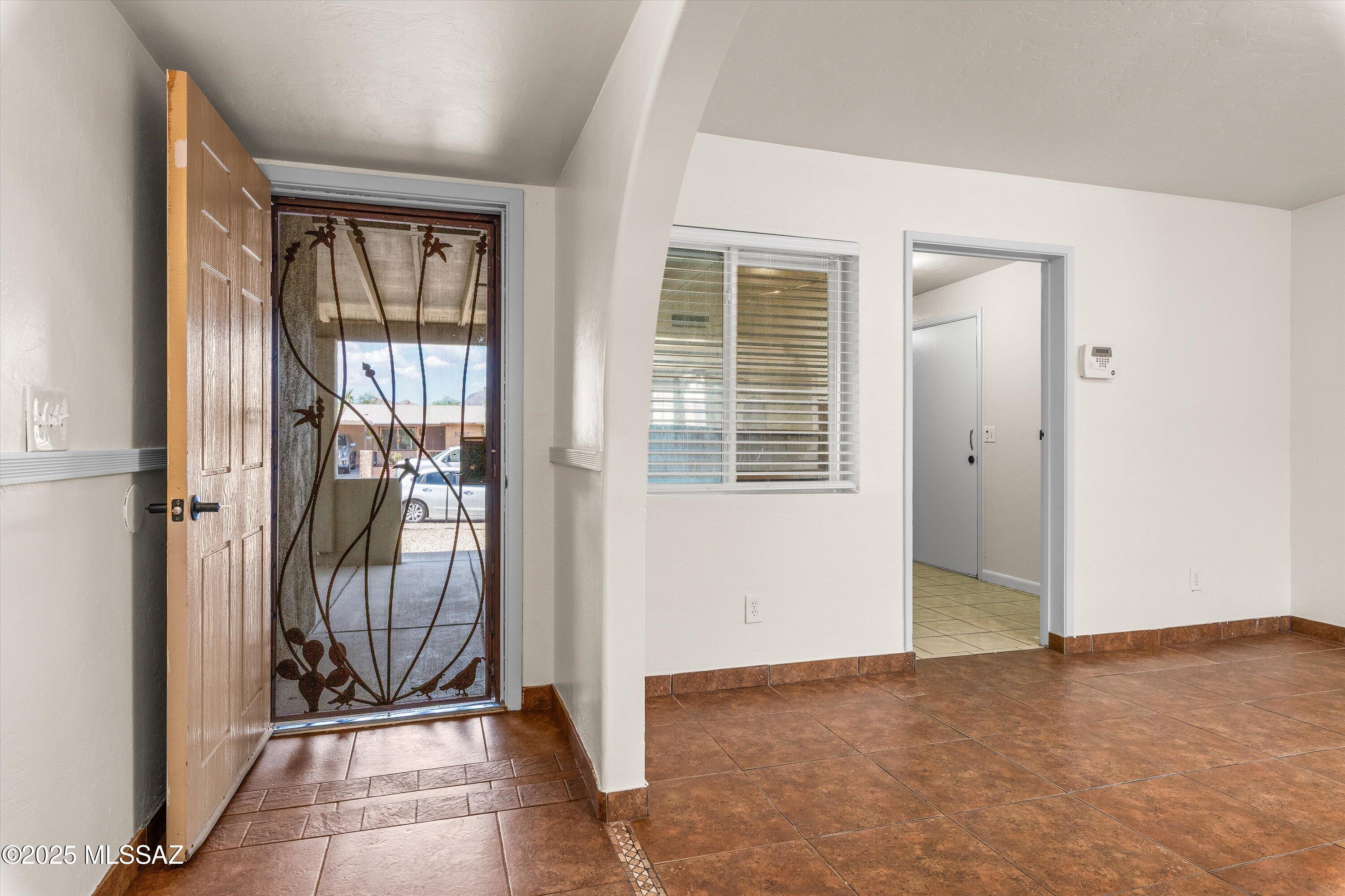 3063 W Paseo De Las Aves