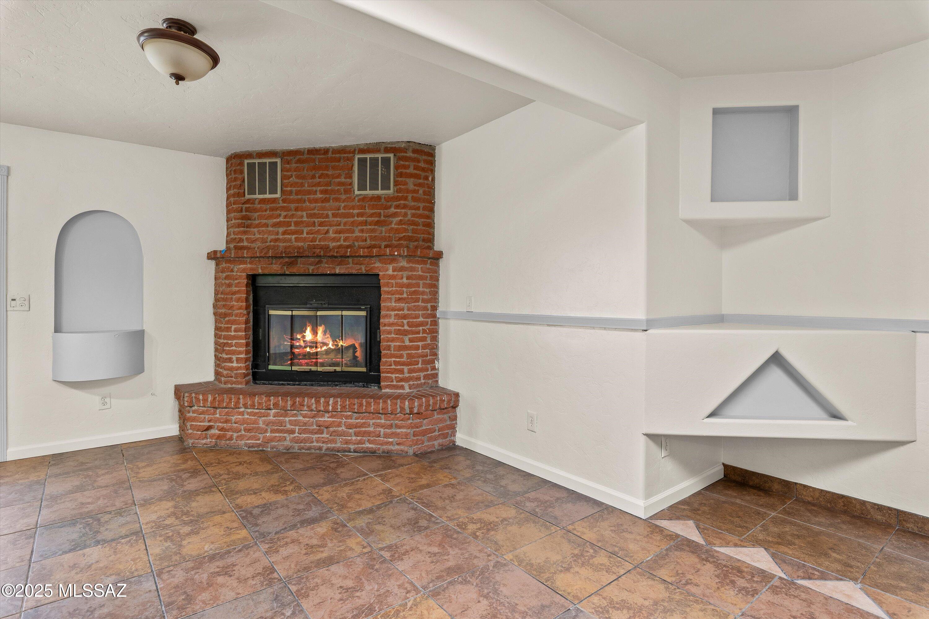 3063 W Paseo De Las Aves