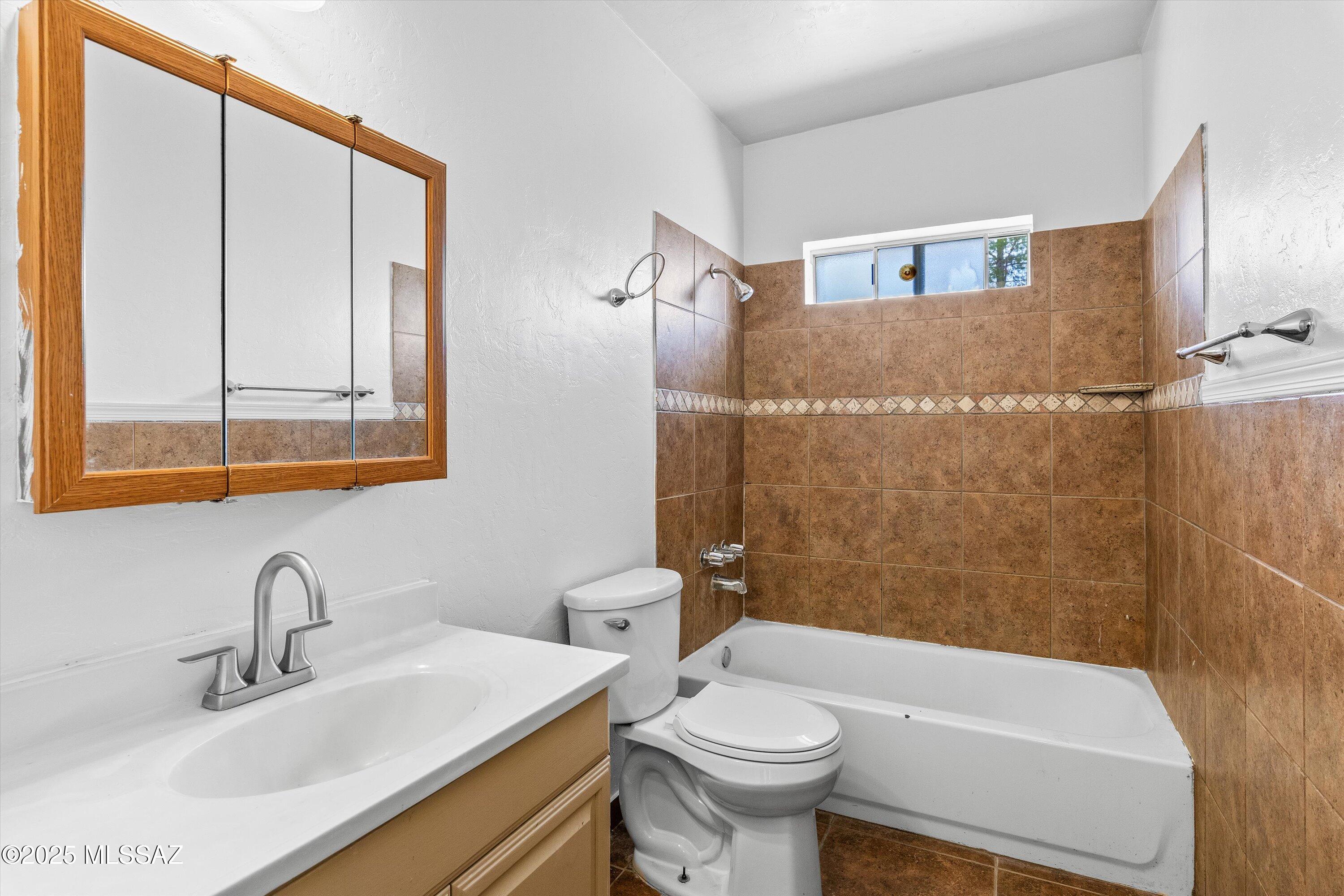 3063 W Paseo De Las Aves