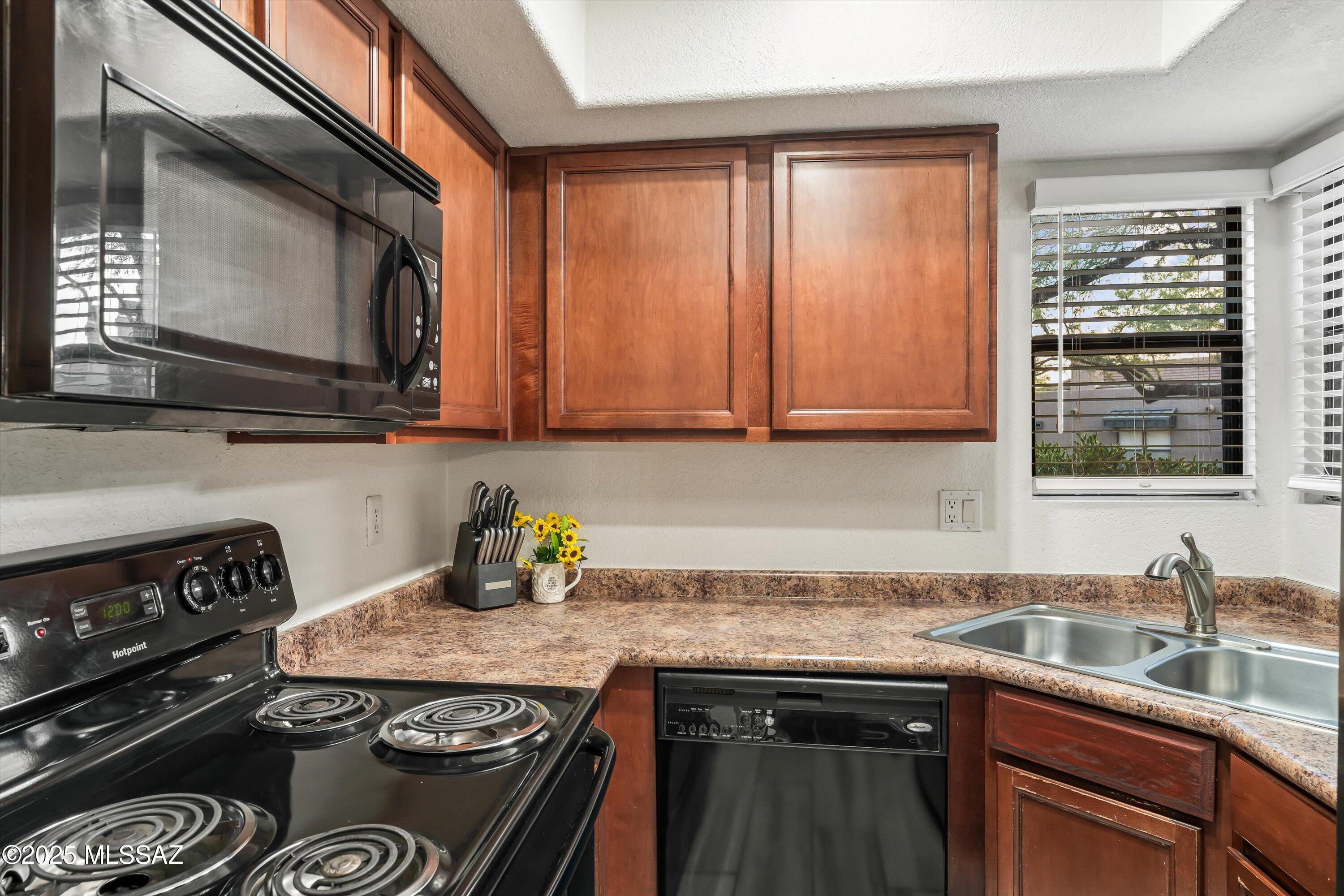 5800 N Kolb Lane Unit: 1104