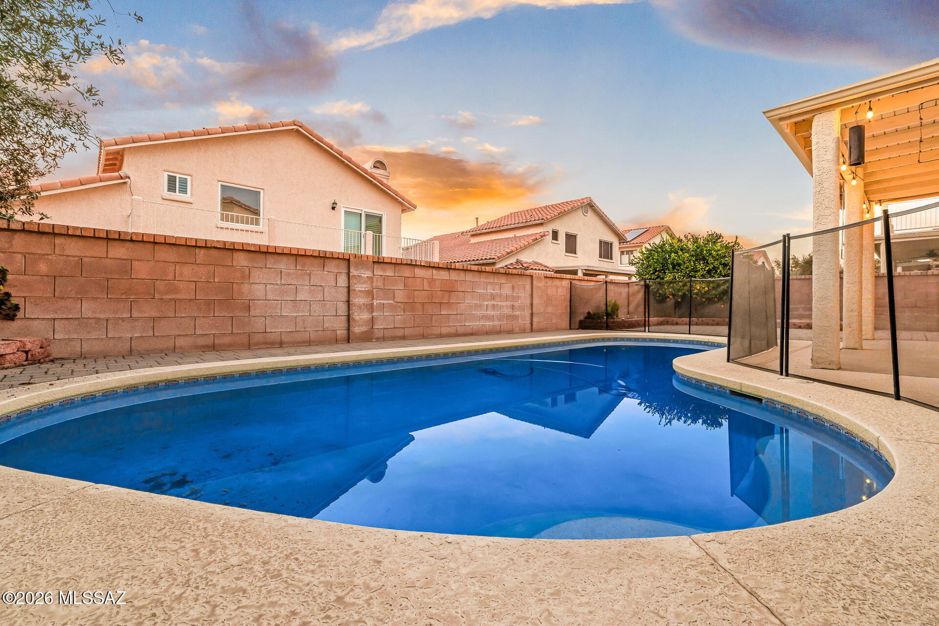 10317 N Mineral Spring Lane