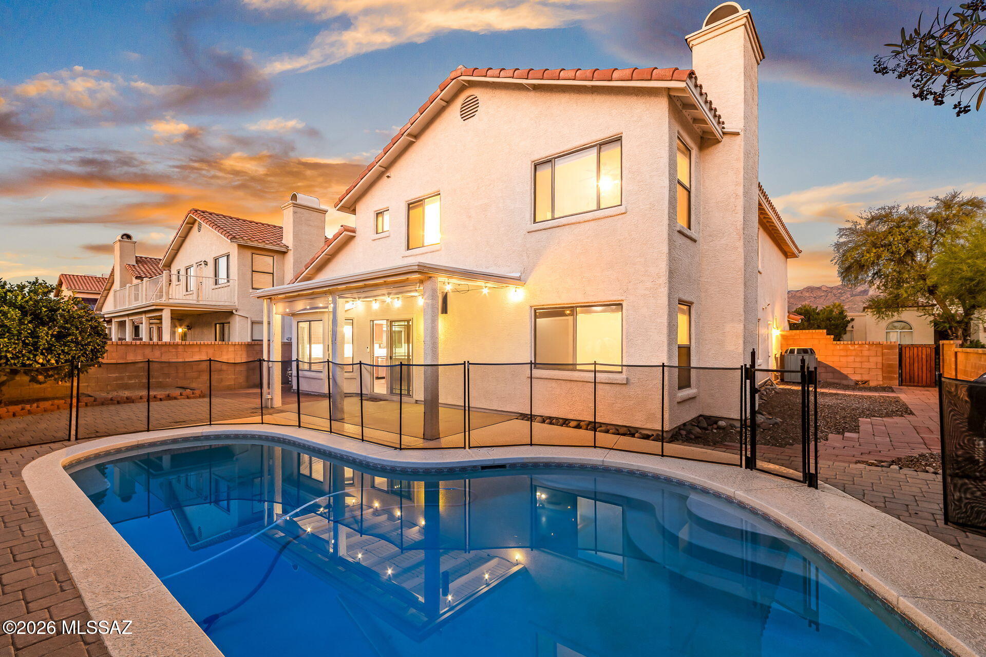 10317 N Mineral Spring Lane