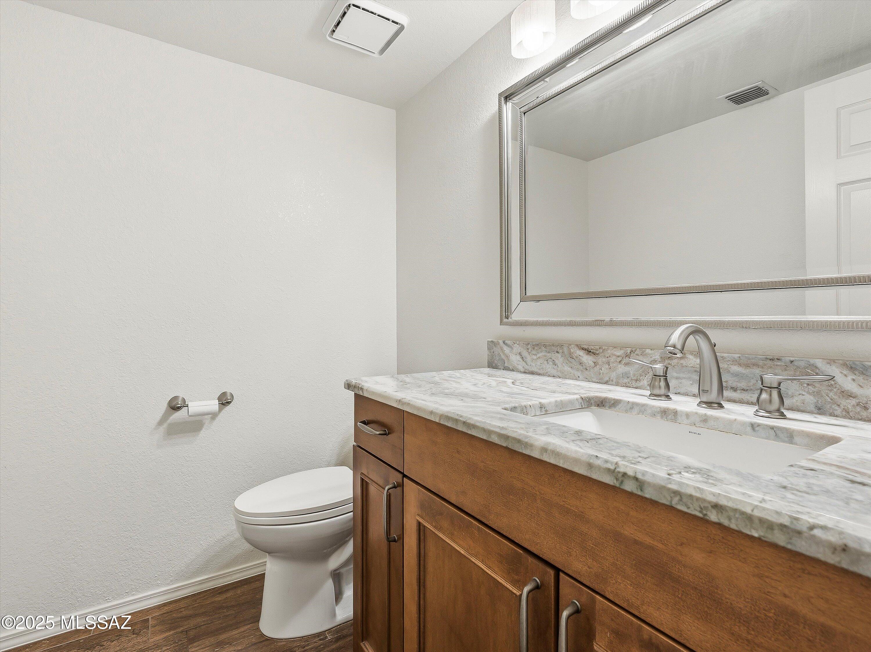 10317 N Mineral Spring Lane