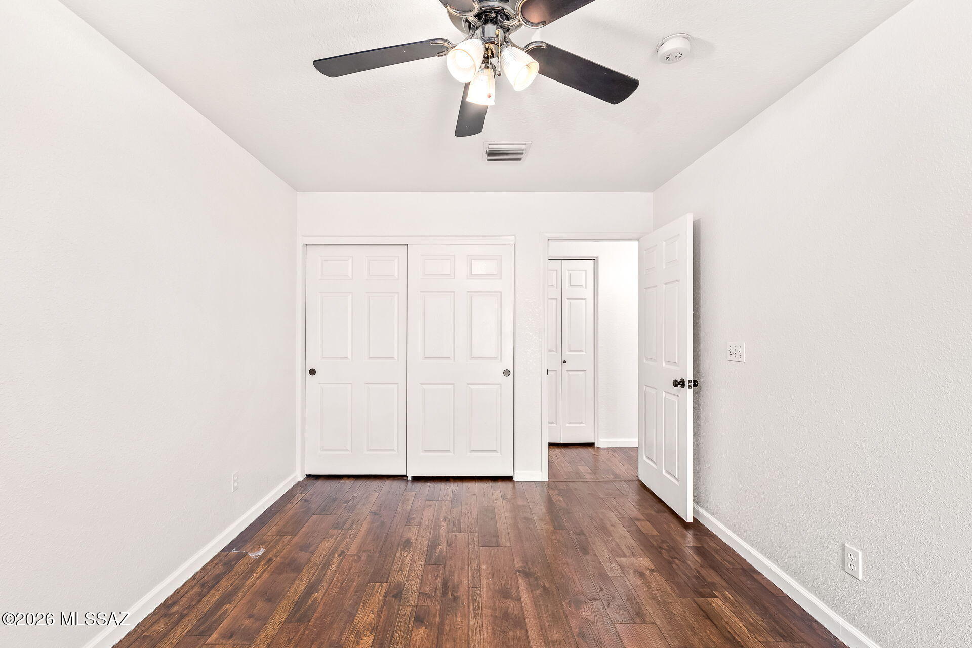 10317 N Mineral Spring Lane