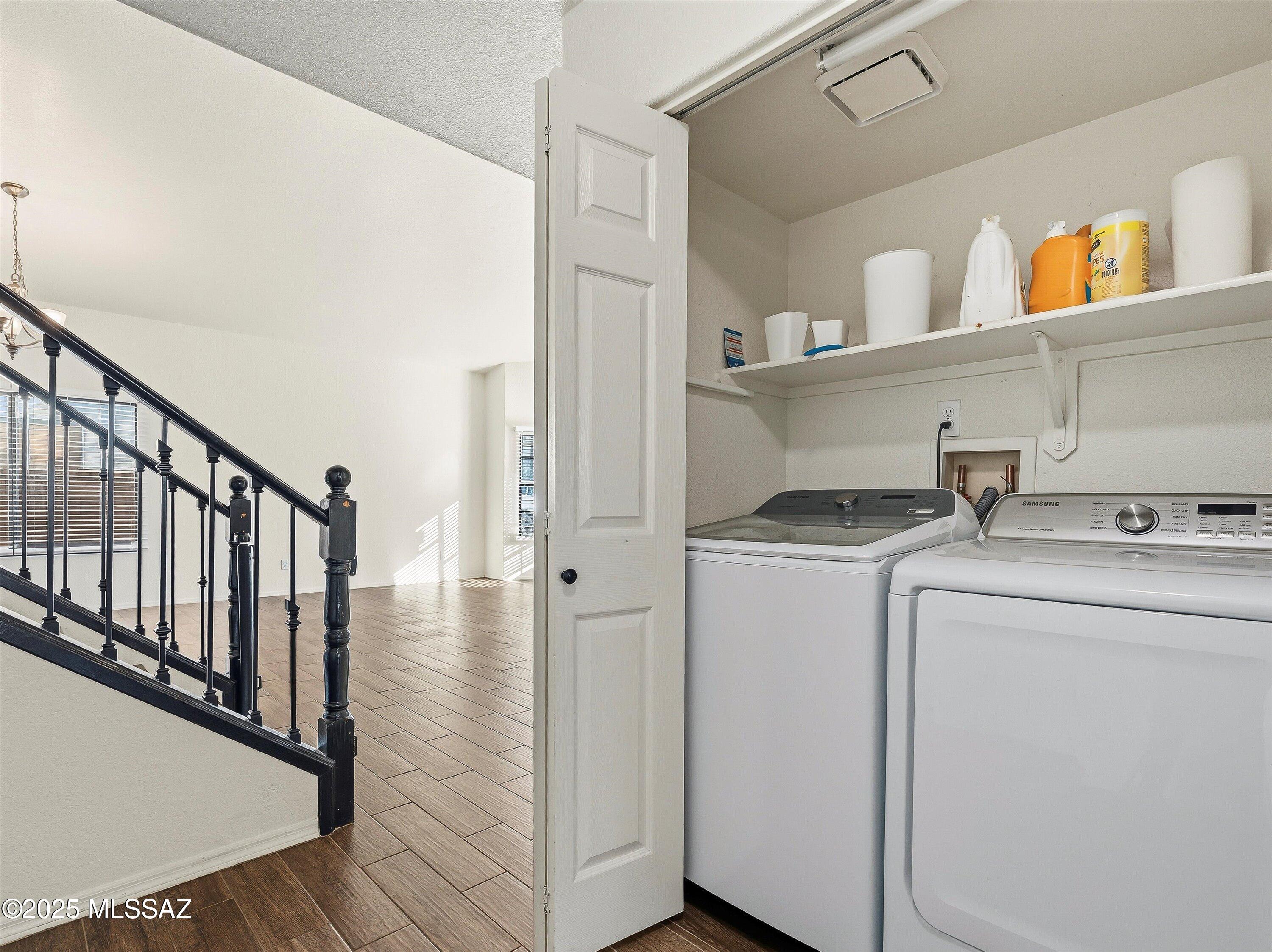 10317 N Mineral Spring Lane