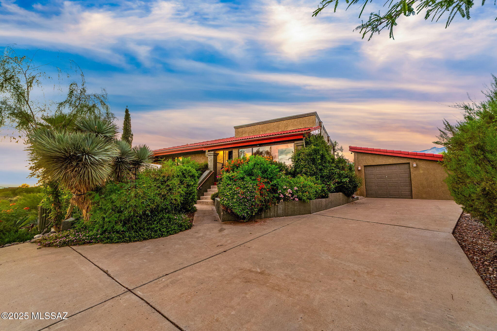 4368 N Camino Colibri