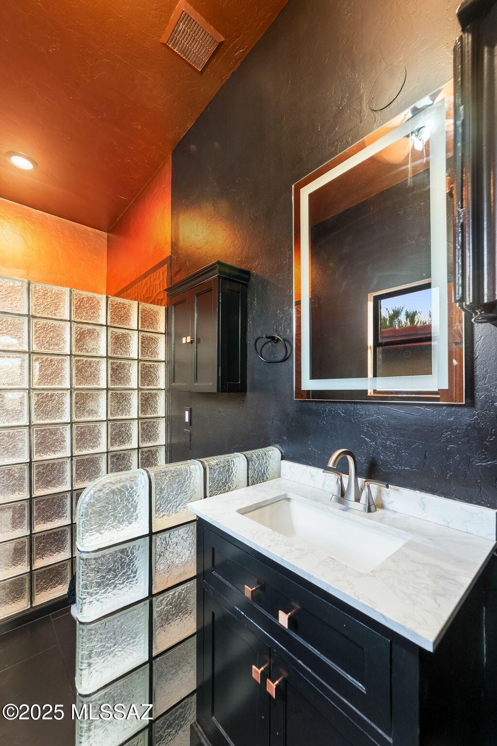 4368 N Camino Colibri