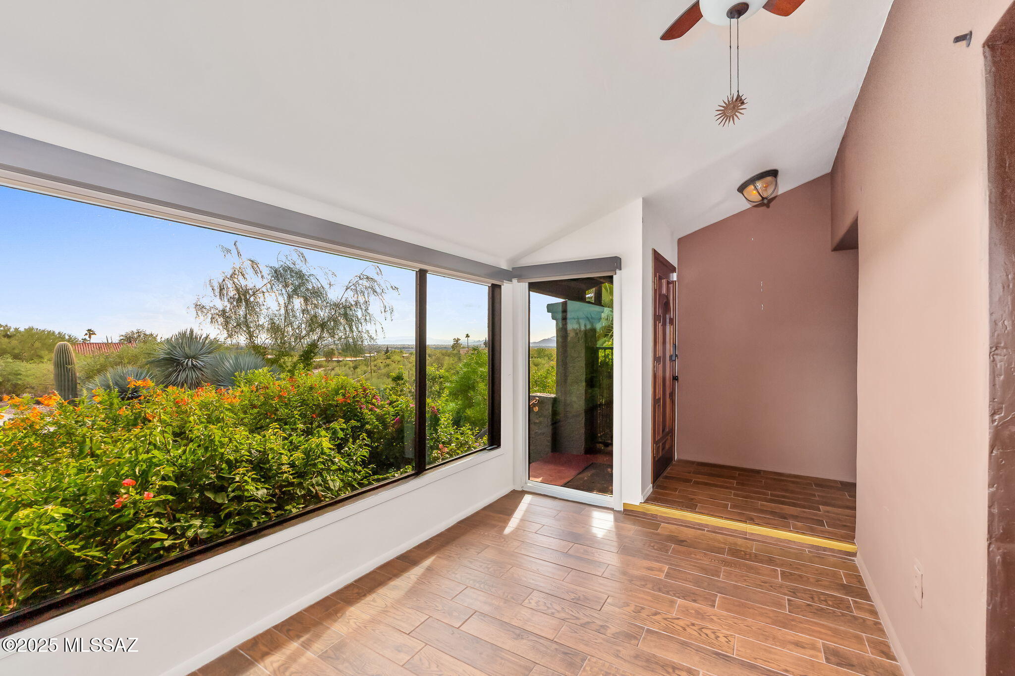 4368 N Camino Colibri