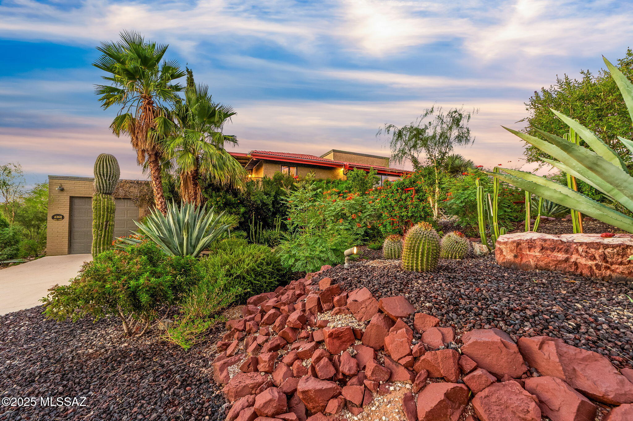 4368 N Camino Colibri