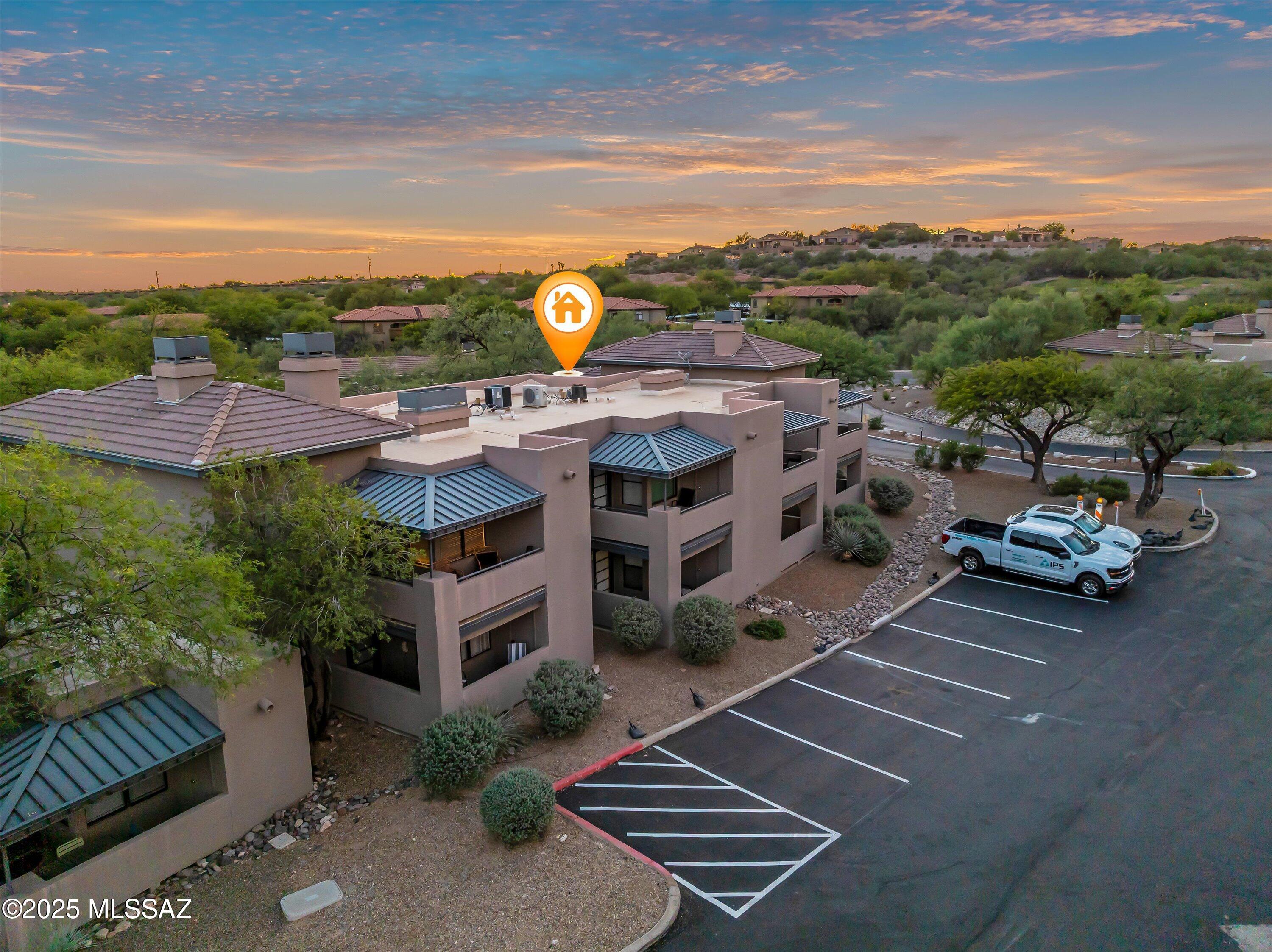 5800 N Kolb Road 1104