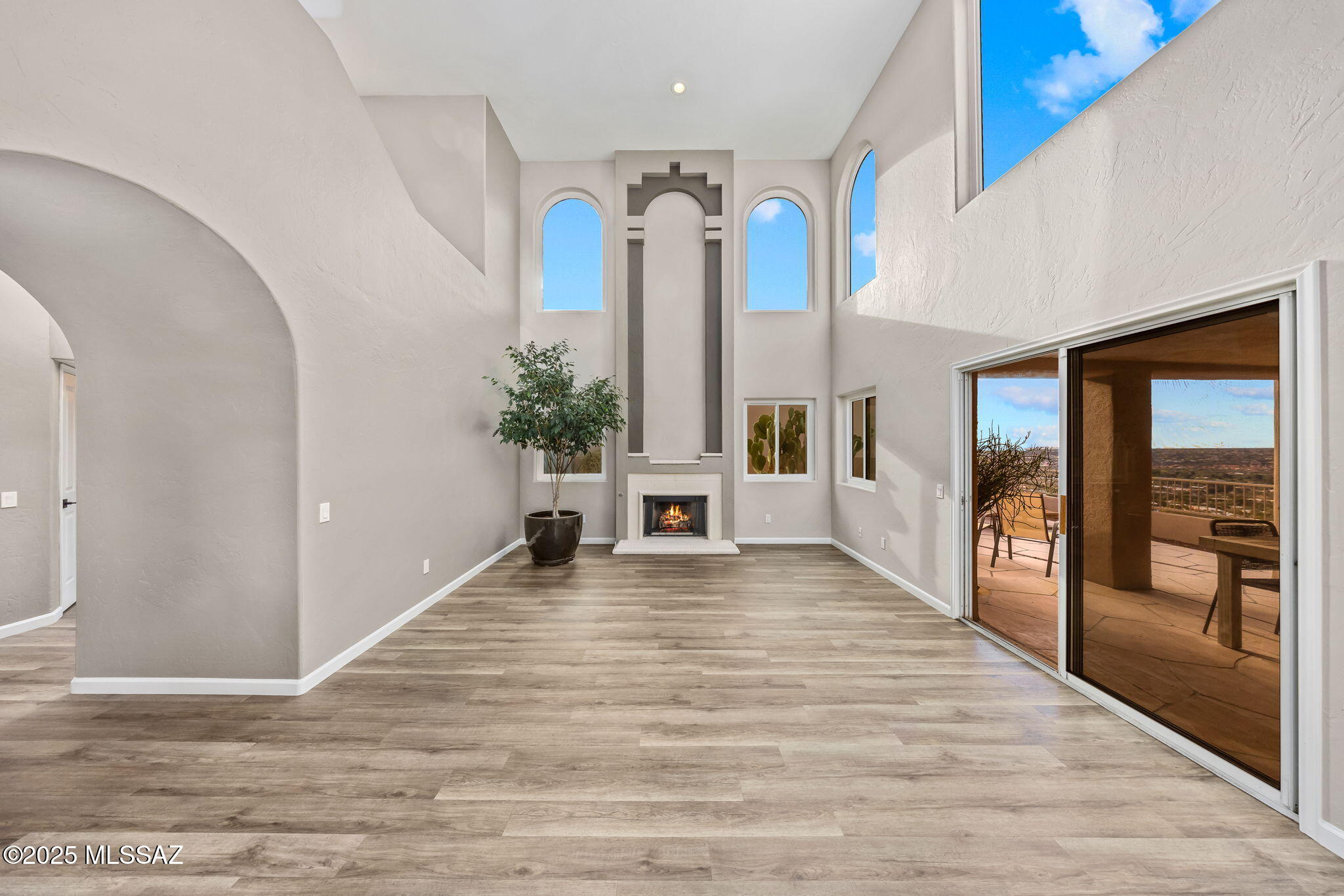 1529 E Ram Canyon Drive