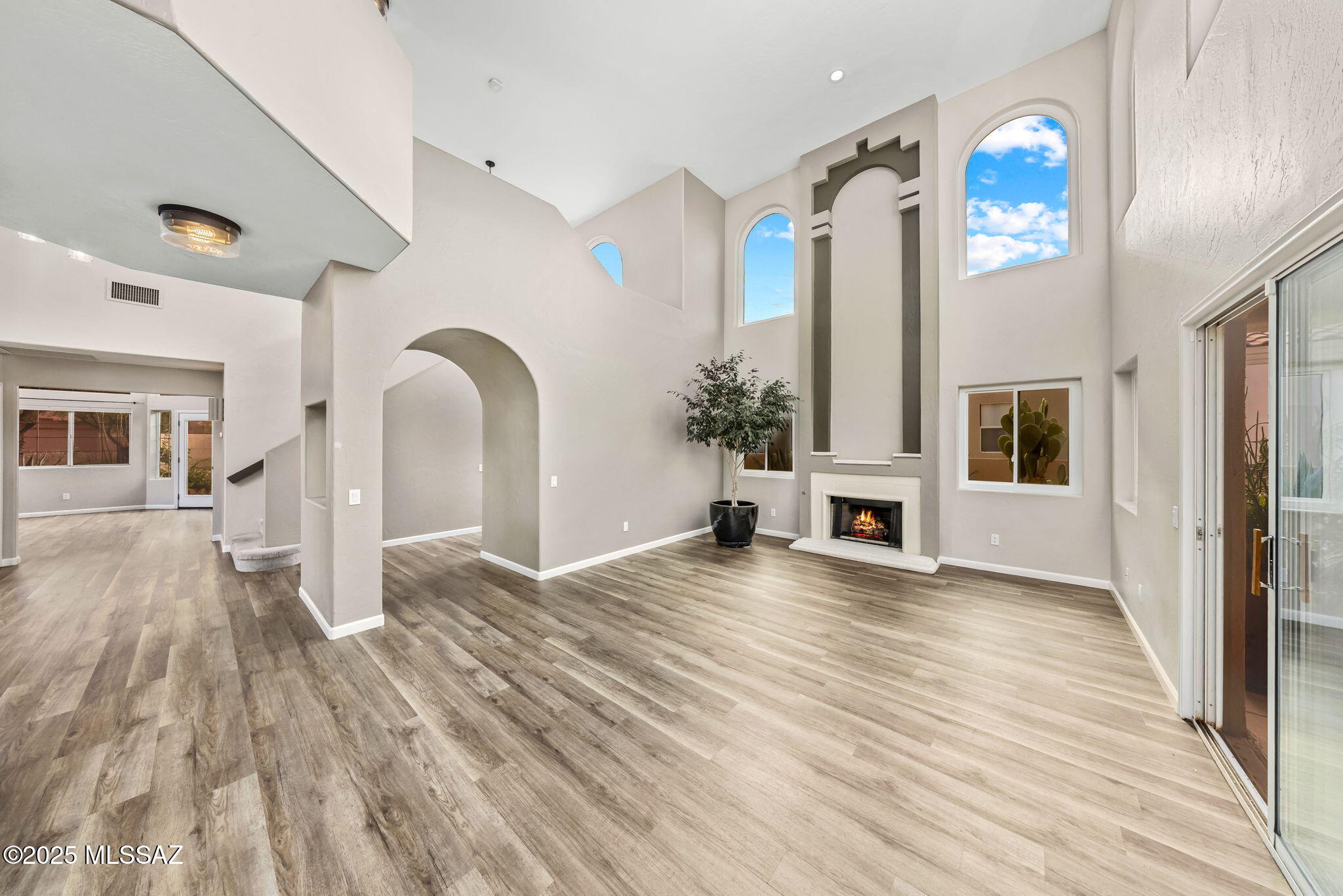 1529 E Ram Canyon Drive