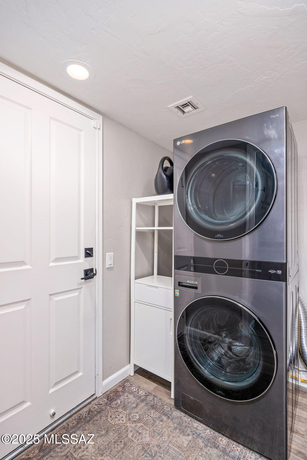 1529 E Ram Canyon Drive