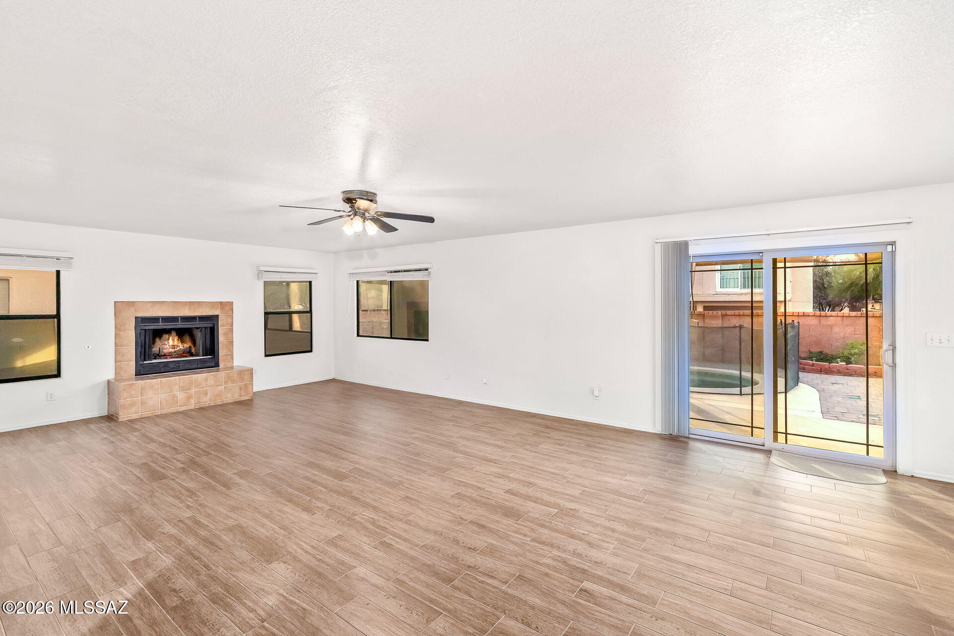 10317 N Mineral Spring Lane