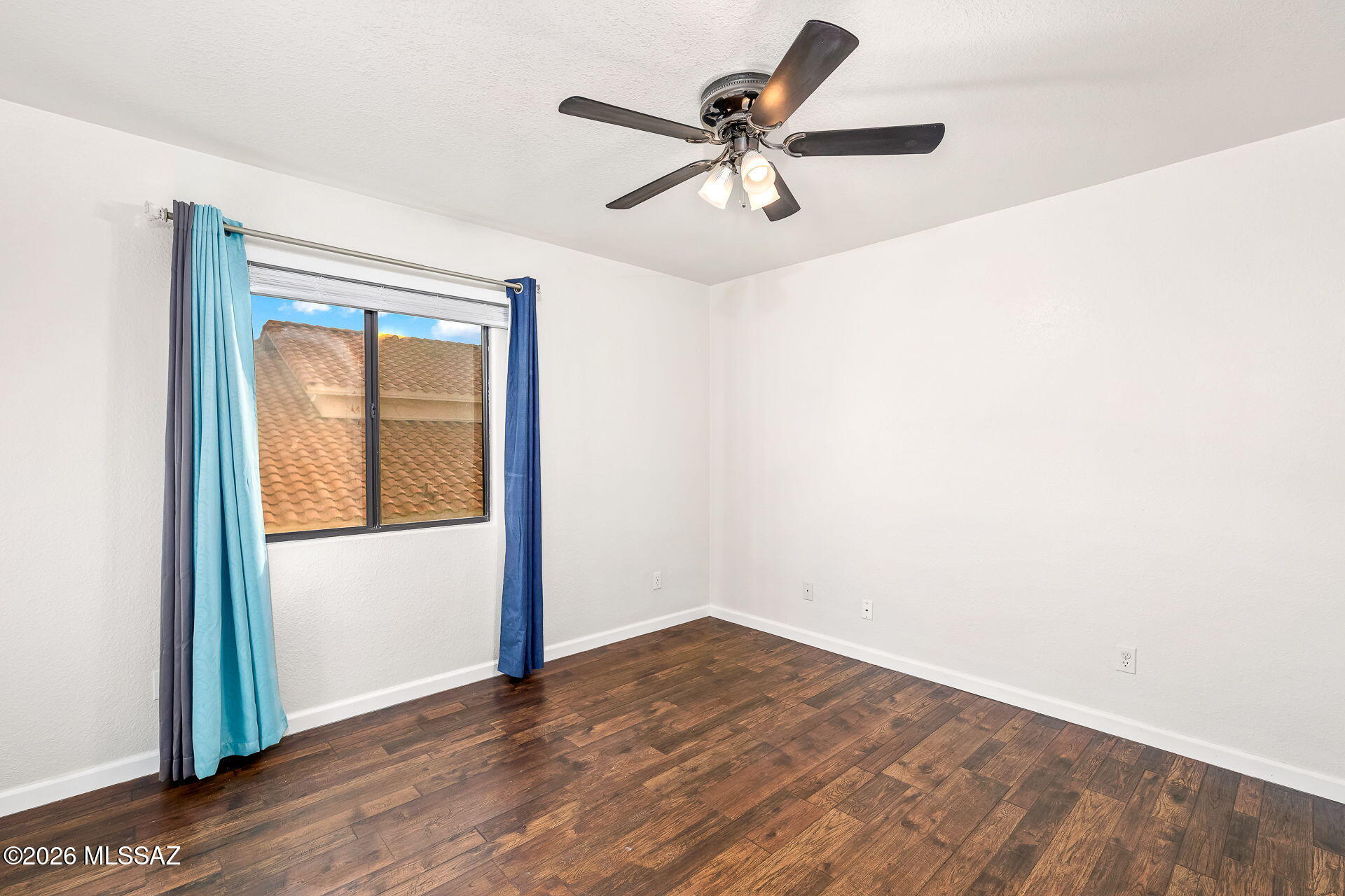 10317 N Mineral Spring Lane